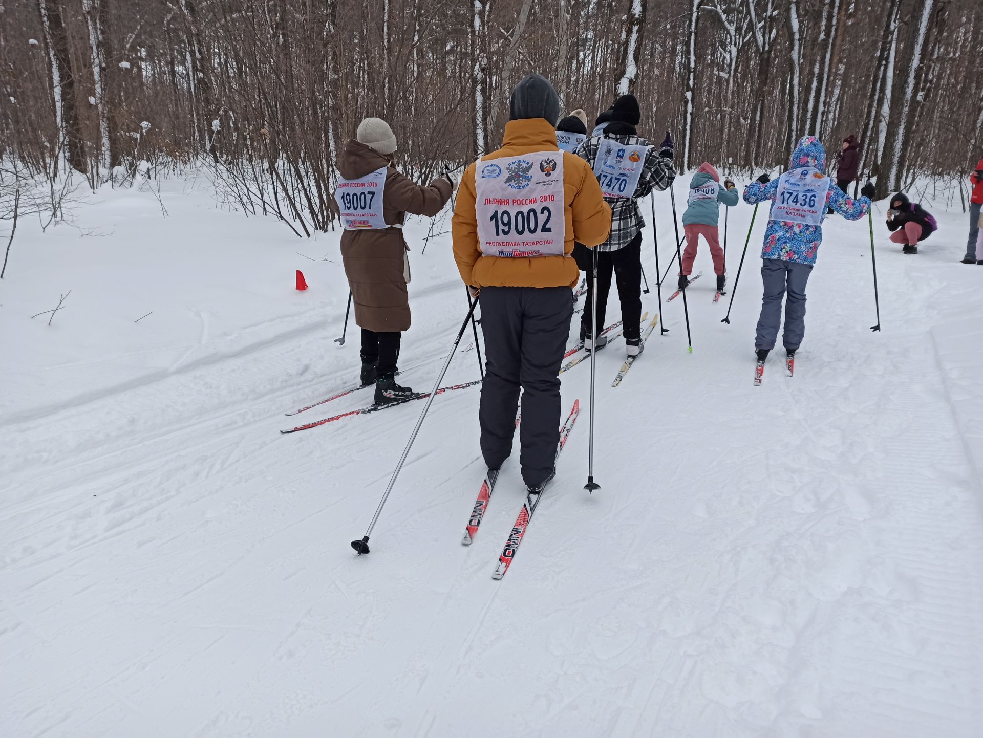 В Чистополе состоялся молодежный лыжный забег (фоторепортаж)