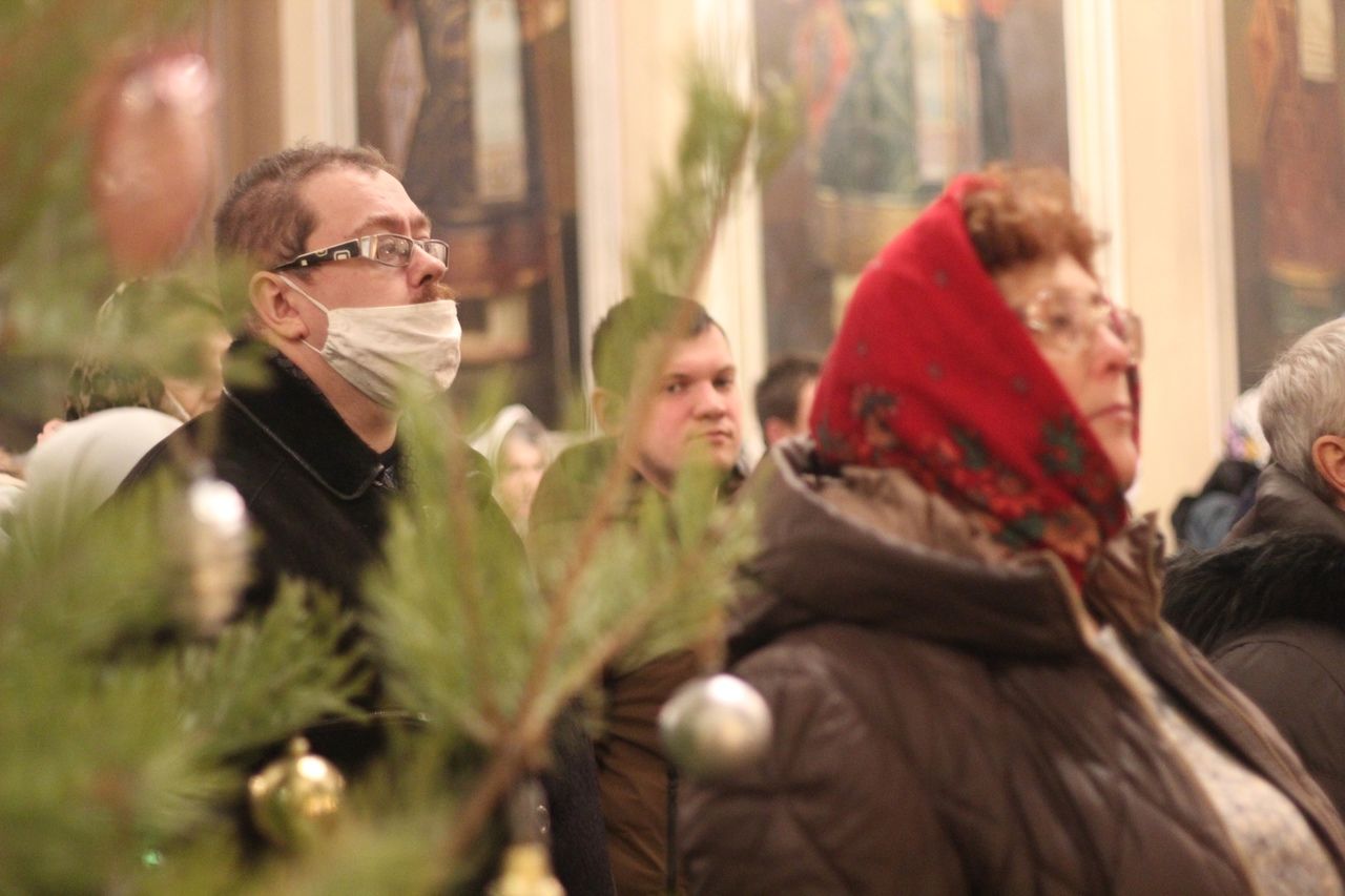 В Чистополе в праздник Рождества Христова прошло праздничное богослужение