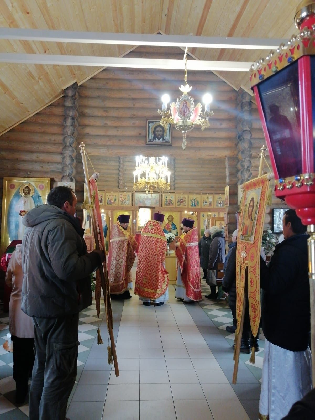 В храме Новомучеников Чистопольских прошло торжественное соборное богослужение