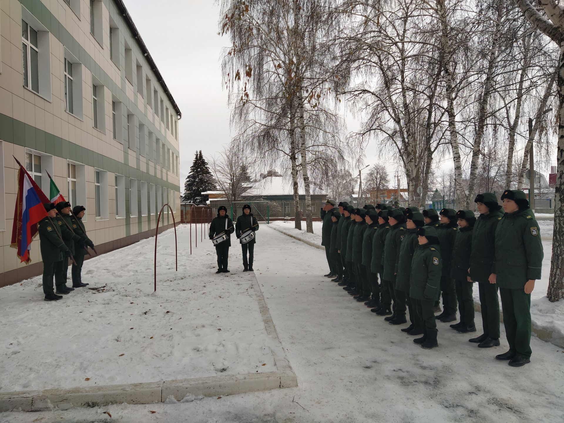 В Чистополе открыли мемориальную доску в память об участнике спецоперации Сергее Тимофеенко