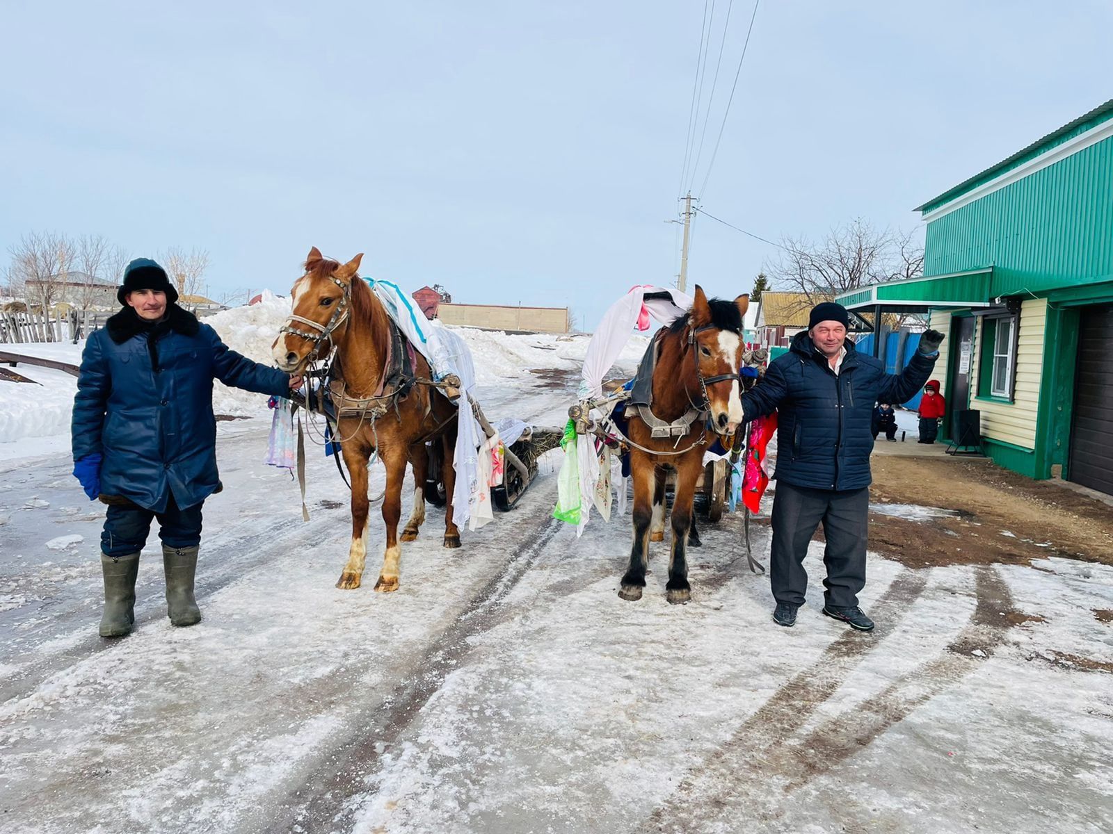 Запряженные лошади, заливистая гармонь: в чистопольском селе встречали Навруз