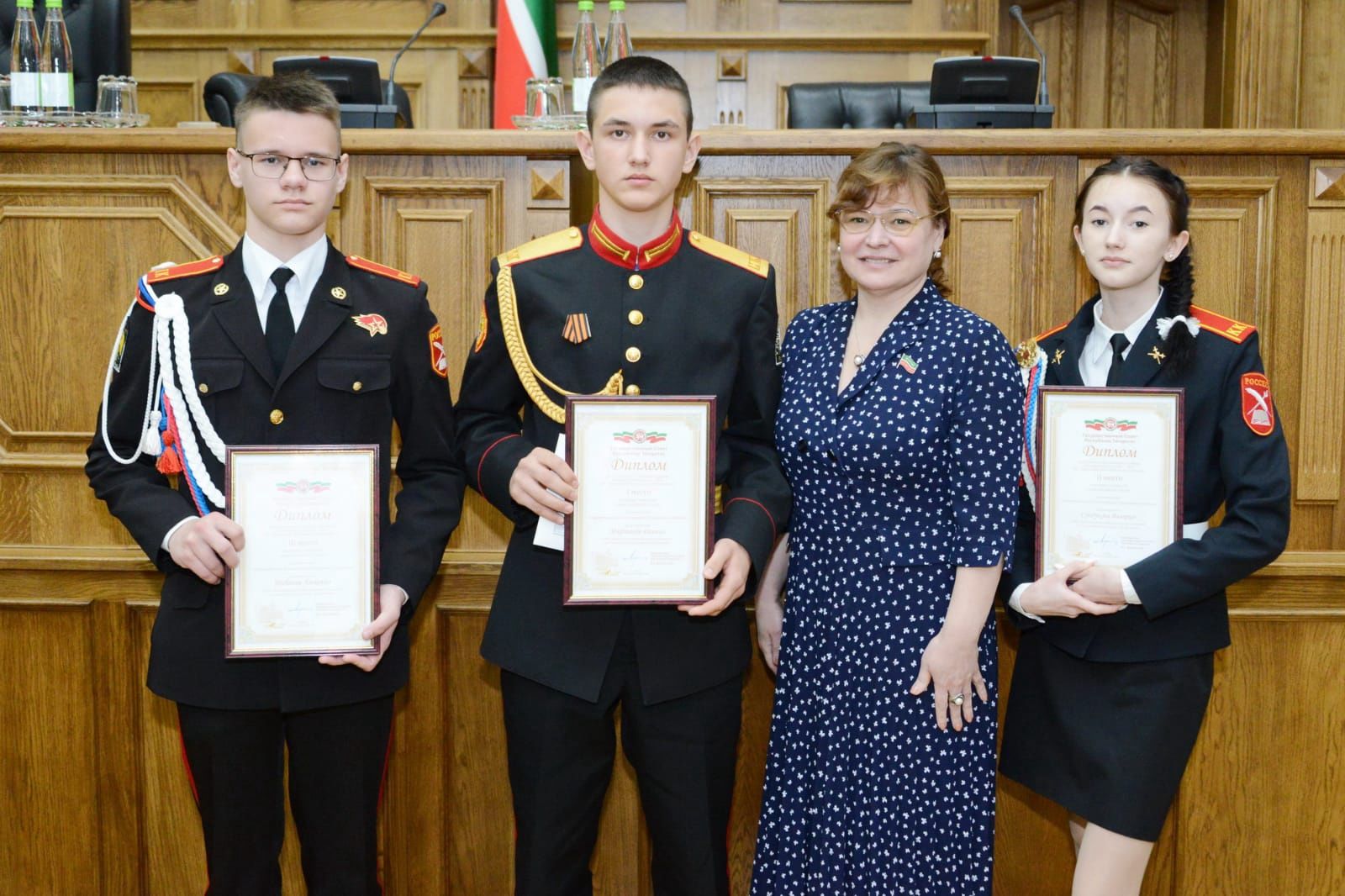 Чистопольцы стали победителями и призерами республиканских конкурсов, проведенных в рамках «Парламентского урока – 2022»