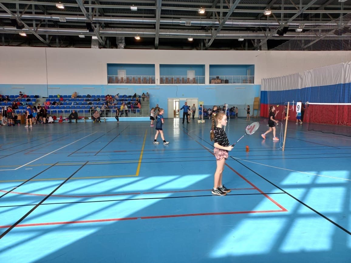 Чистопольские спортсмены участвовали в зональном этапе «Бадминтонные Надежды Татарстана»
