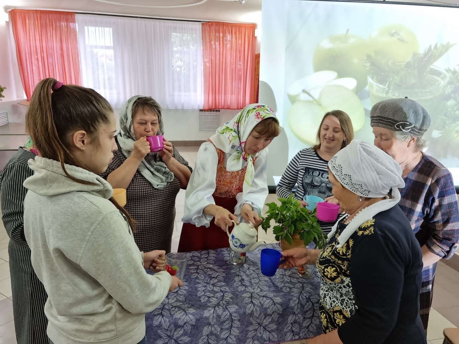 Витаминное мероприятие: в чистопольском селе прошел «Крапивник»