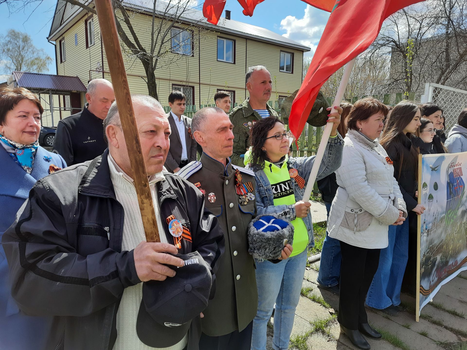 В преддверии Дня Победы в Чистополе провели массовый автопробег (Фоторепортаж)