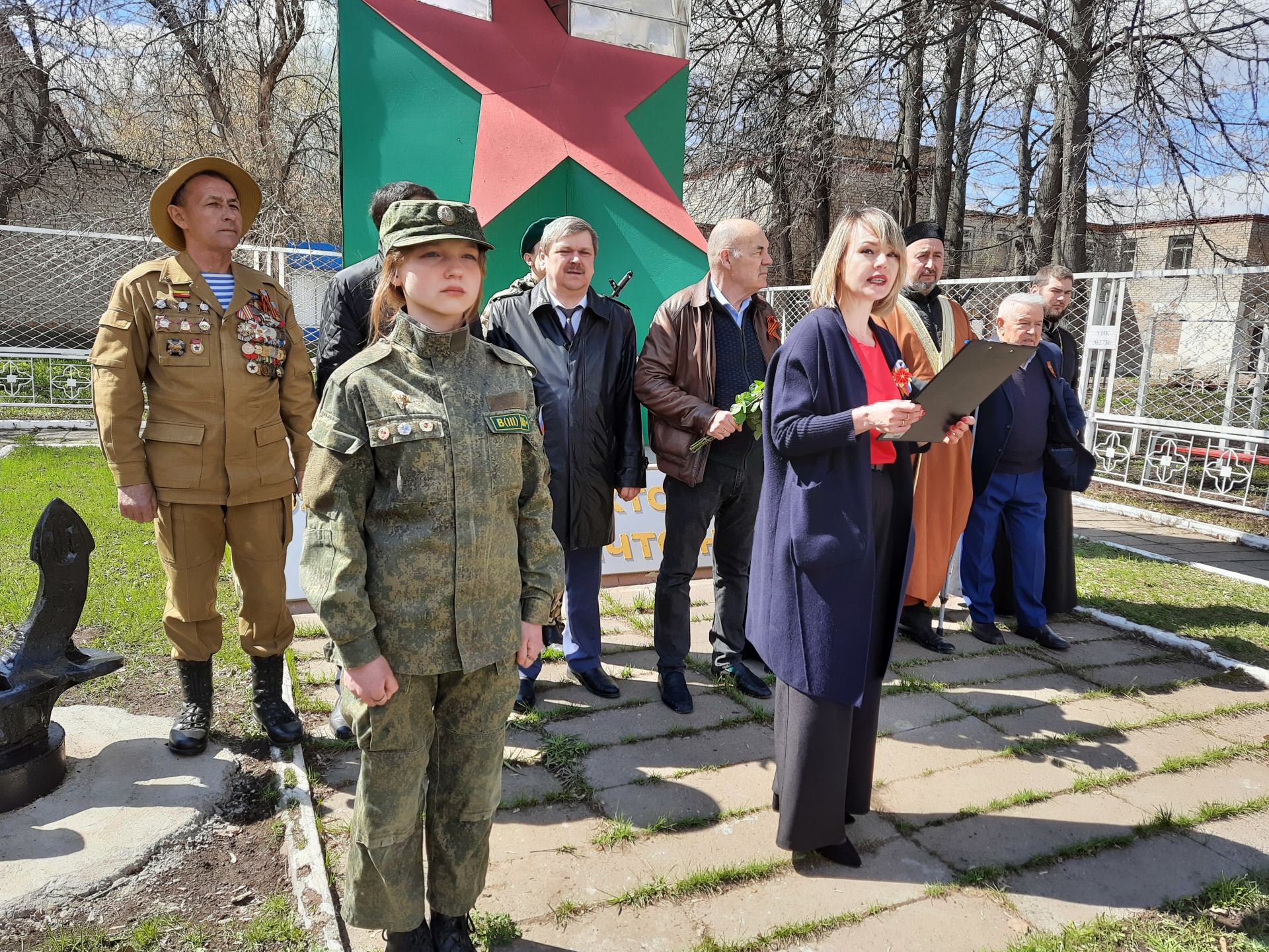 В преддверии Дня Победы в Чистополе провели массовый автопробег (Фоторепортаж)