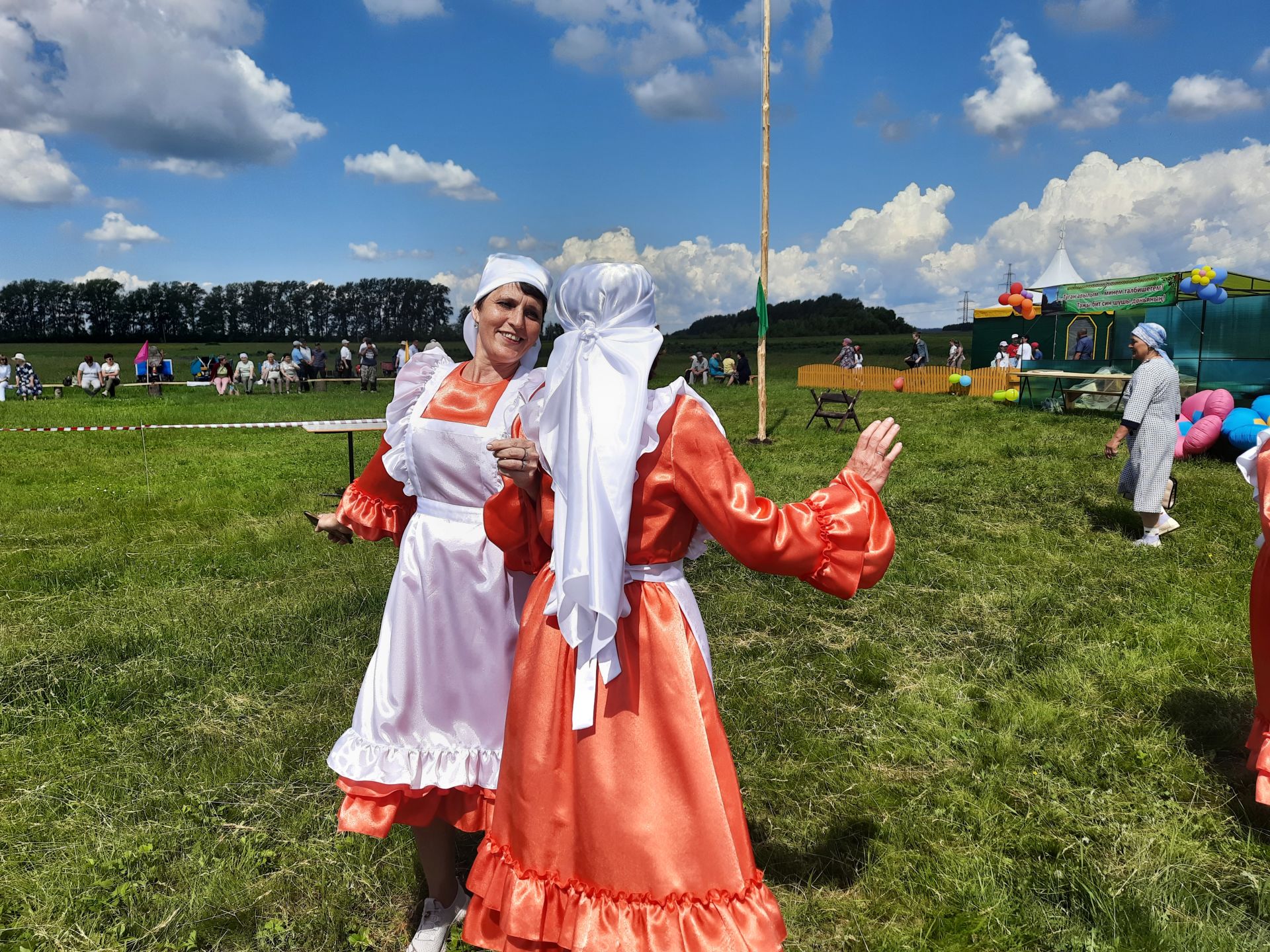 В деревне Татарский Сарсаз состоялся праздник возле озера (Фоторепортаж)