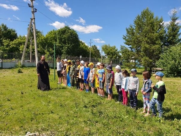 В Чистополе для воспитанников воскресной школы и военно-патриотического клуба "Патриот" состоялся открытый урок