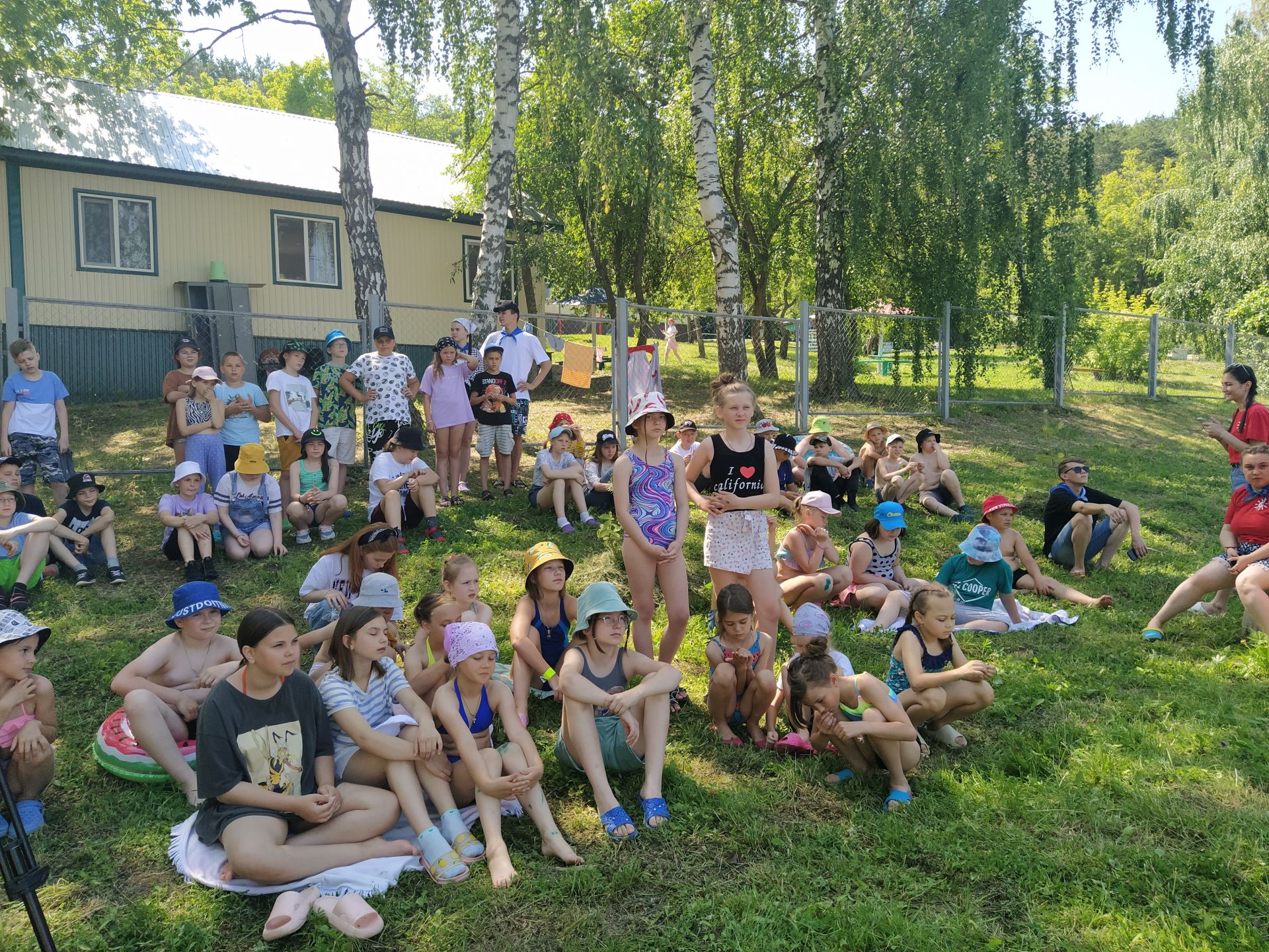 Воспитанники детского лагеря «Солнышко» рассказали о своем умении плавать
