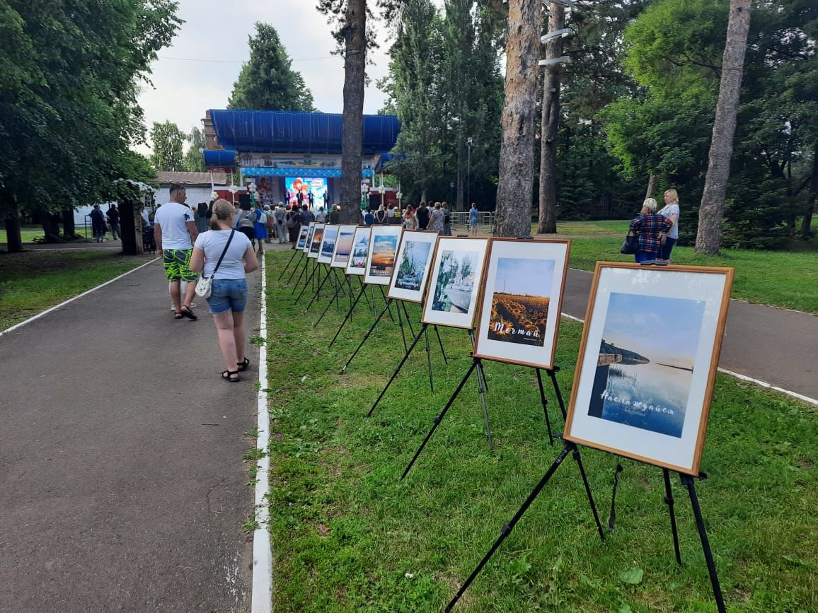 Чистопольской семье вручили медаль «За любовь и верность»