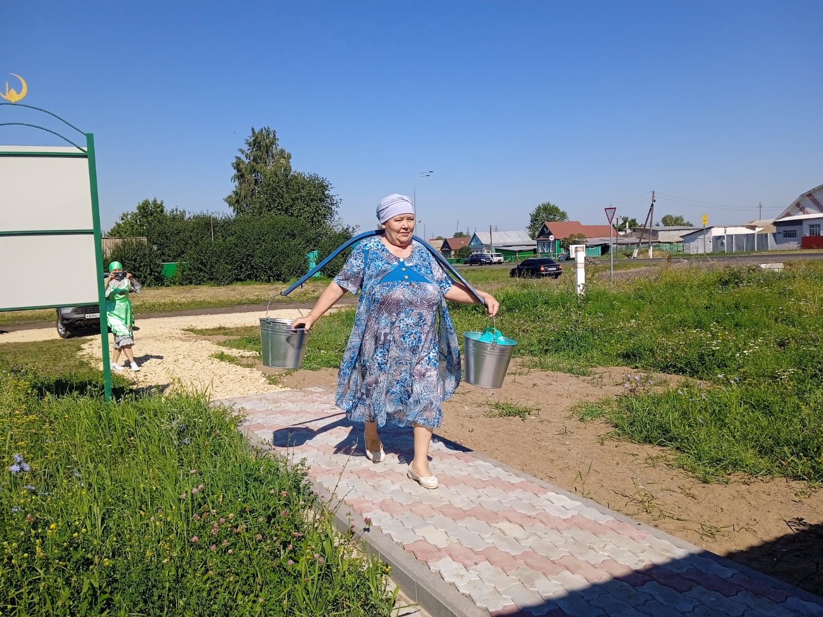 Простой гость из Чувашской республики открыл колодец в селе Татарский Сарсаз
