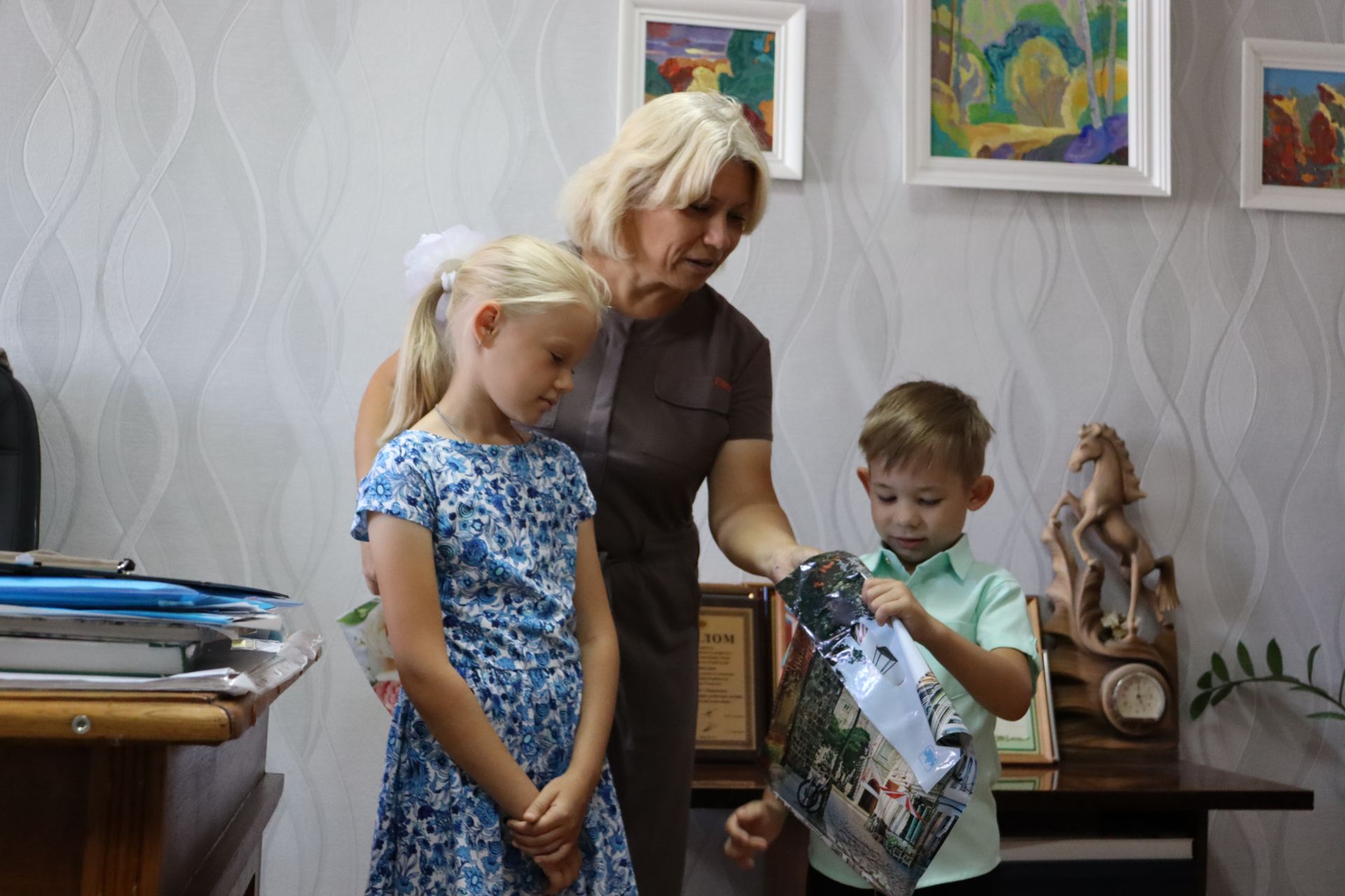 Дети-первоклассники сотрудников «Чистополь-информ» получили подарки к 1 сентября
