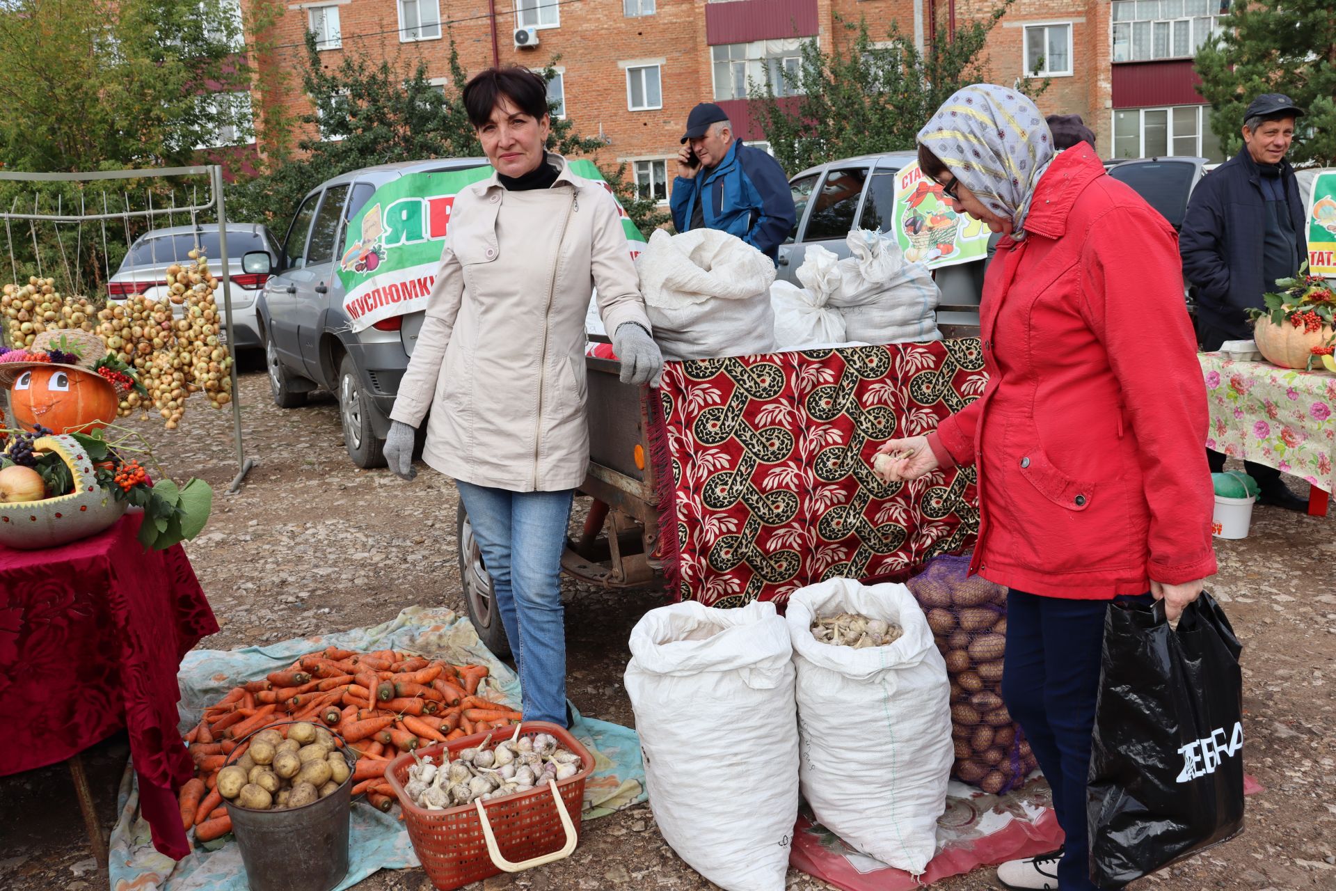В Чистополе прошла первая в этом сезоне сельскохозяйственная ярмарка