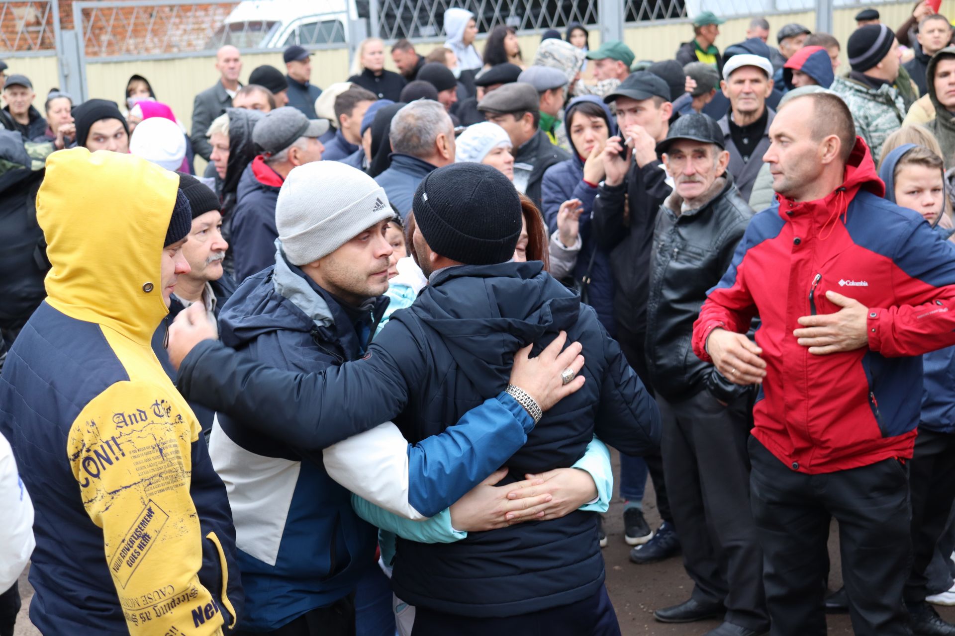 «Кто, если не мы!»: в Чистополе состоялась первая отправка мобилизованных граждан