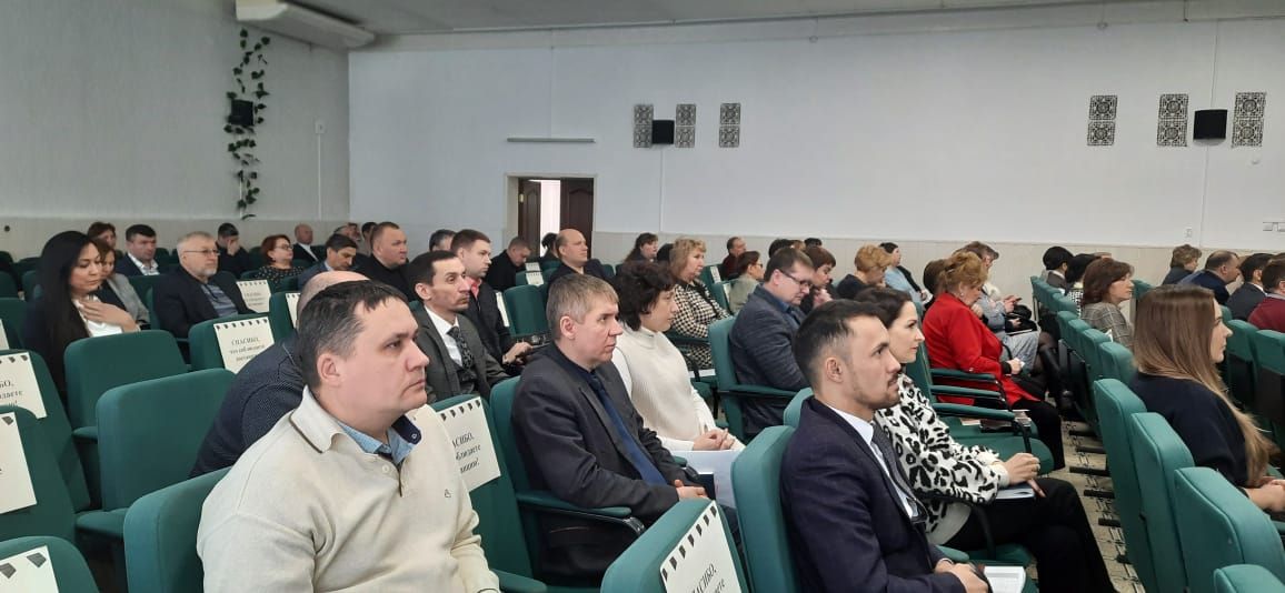 В чистопольском муниципалитете состоялось первое в наступившем году совещание-планерка