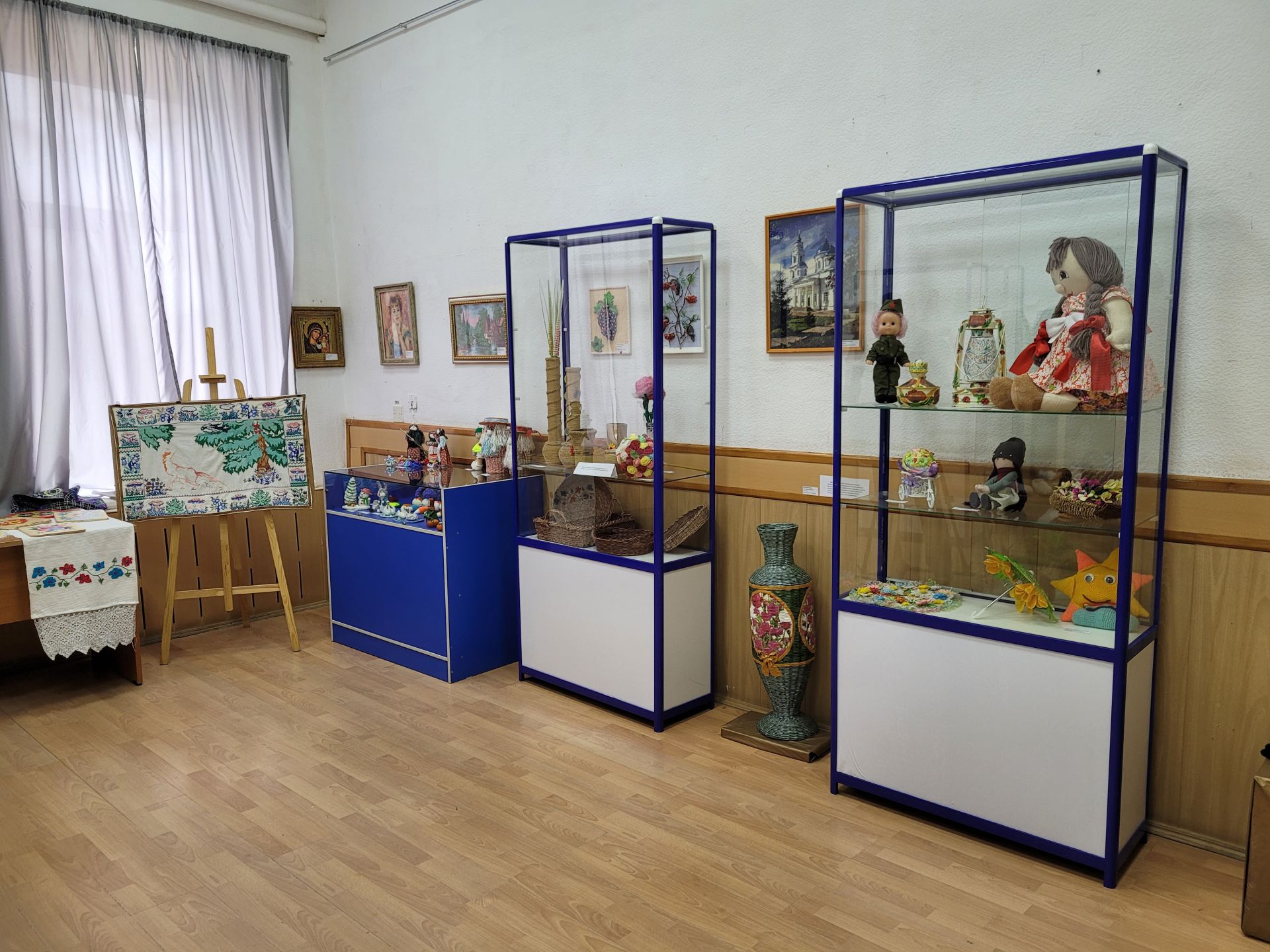 В Чистополе завершила работу выставка изделий мастериц серебряного возраста