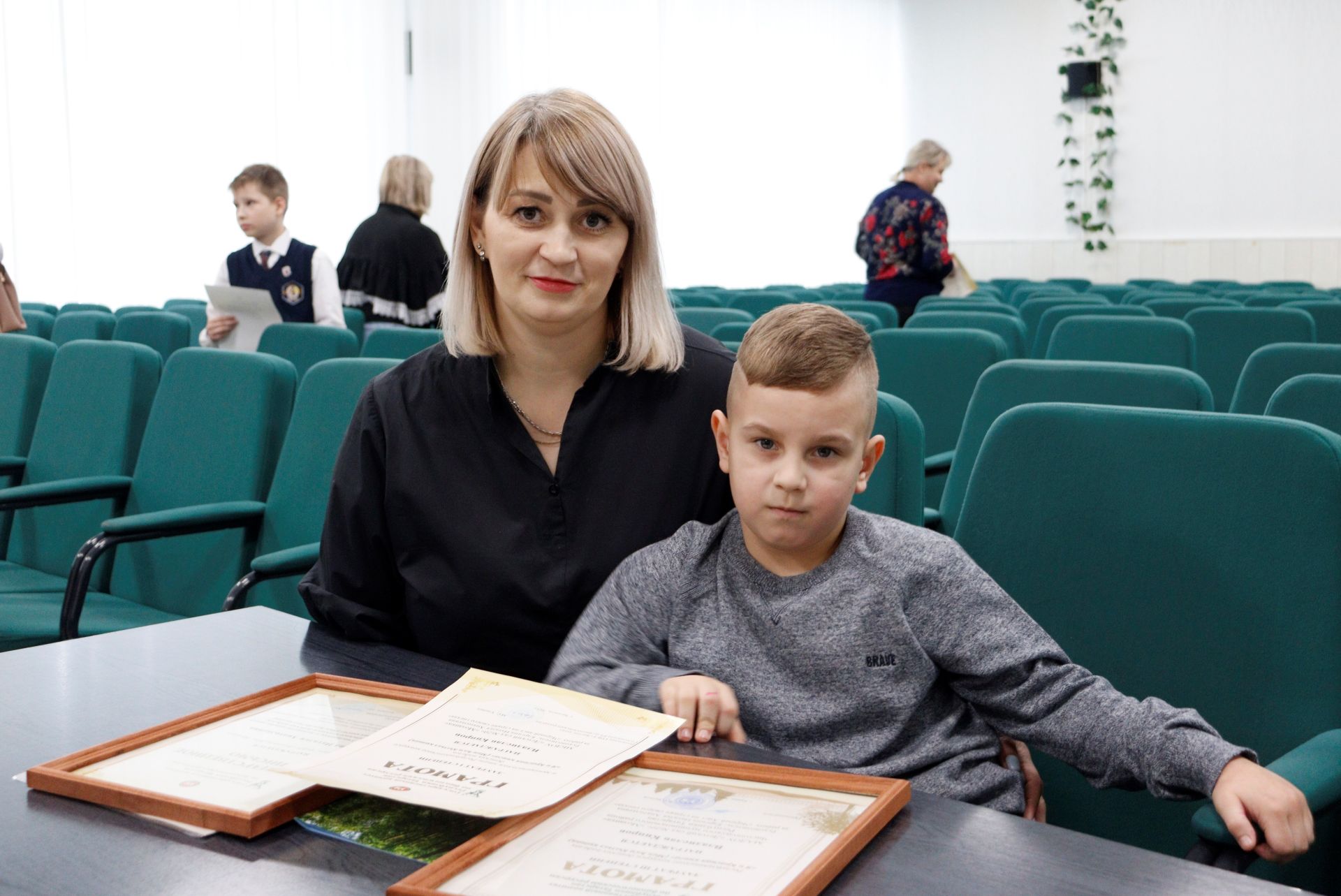 В Чистополе прошло награждение участников республиканского конкурса детских поделок «Я и Красная книга»