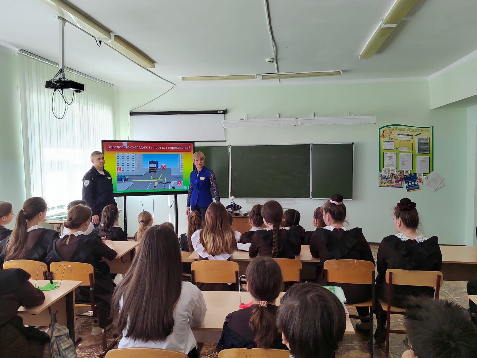 Школьники Чистопольского района сдали мини-экзамен по правилам дорожного движения