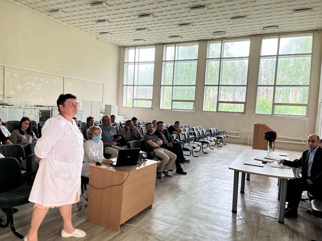 На базе Чистопольской ЦРБ прошло совещание по оказанию медицинской помощи пациентам с ОНМК