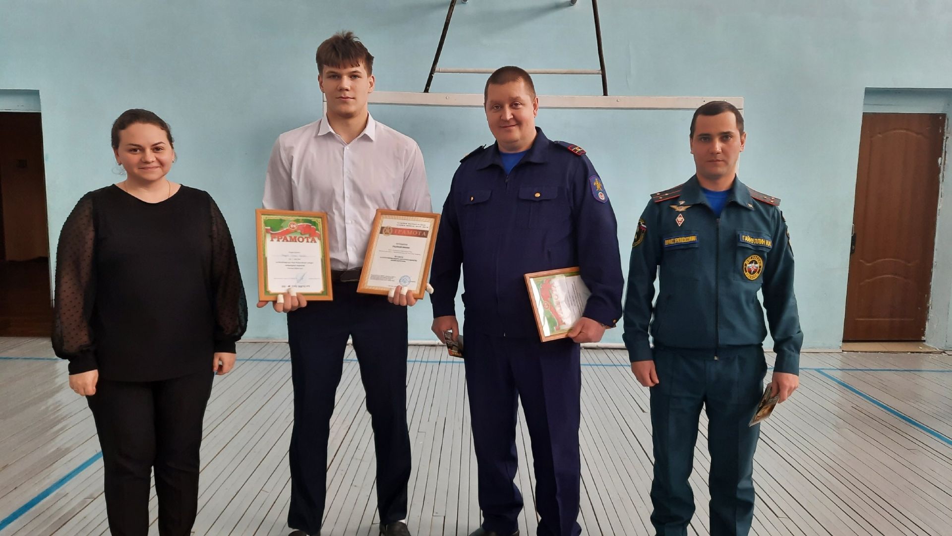 Чистопольские школьники вошли в число победителей и призеров конкурсов по пожарной безопасности