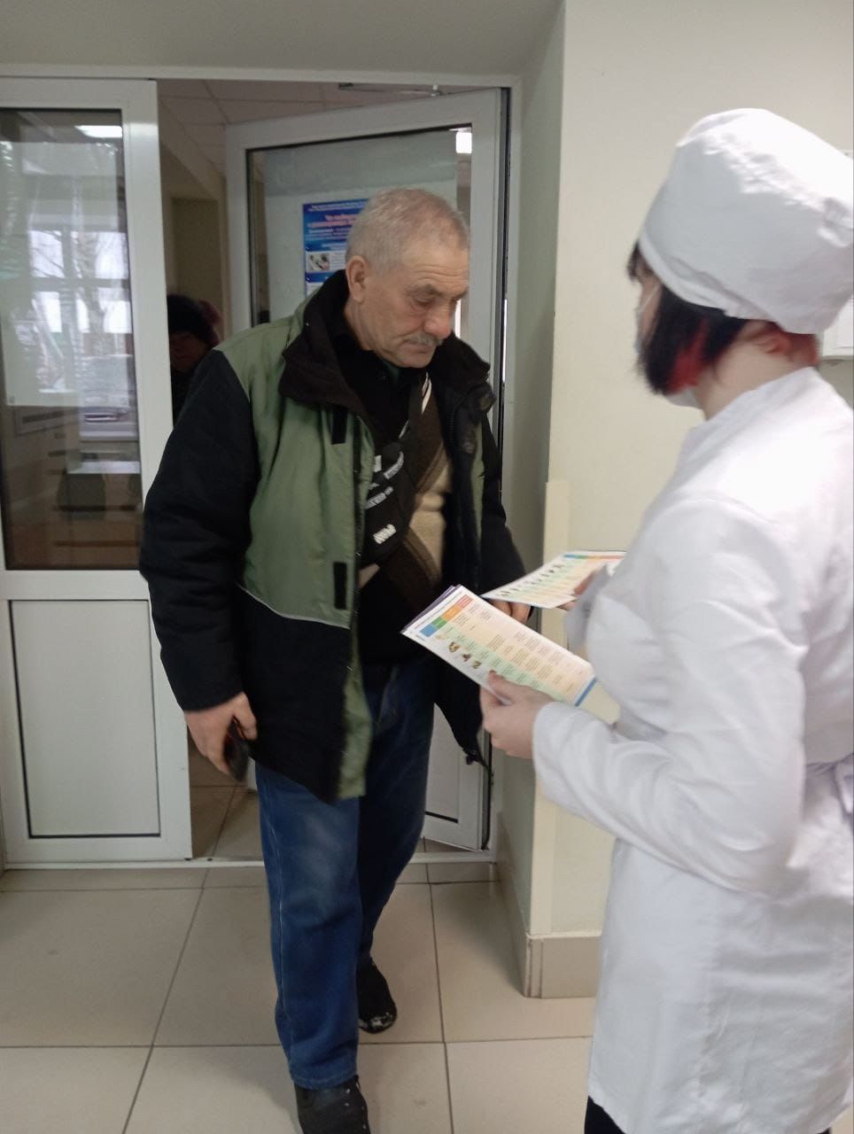 Поликлиника Чистопольской ЦРБ провела акцию по здоровому образу жизни