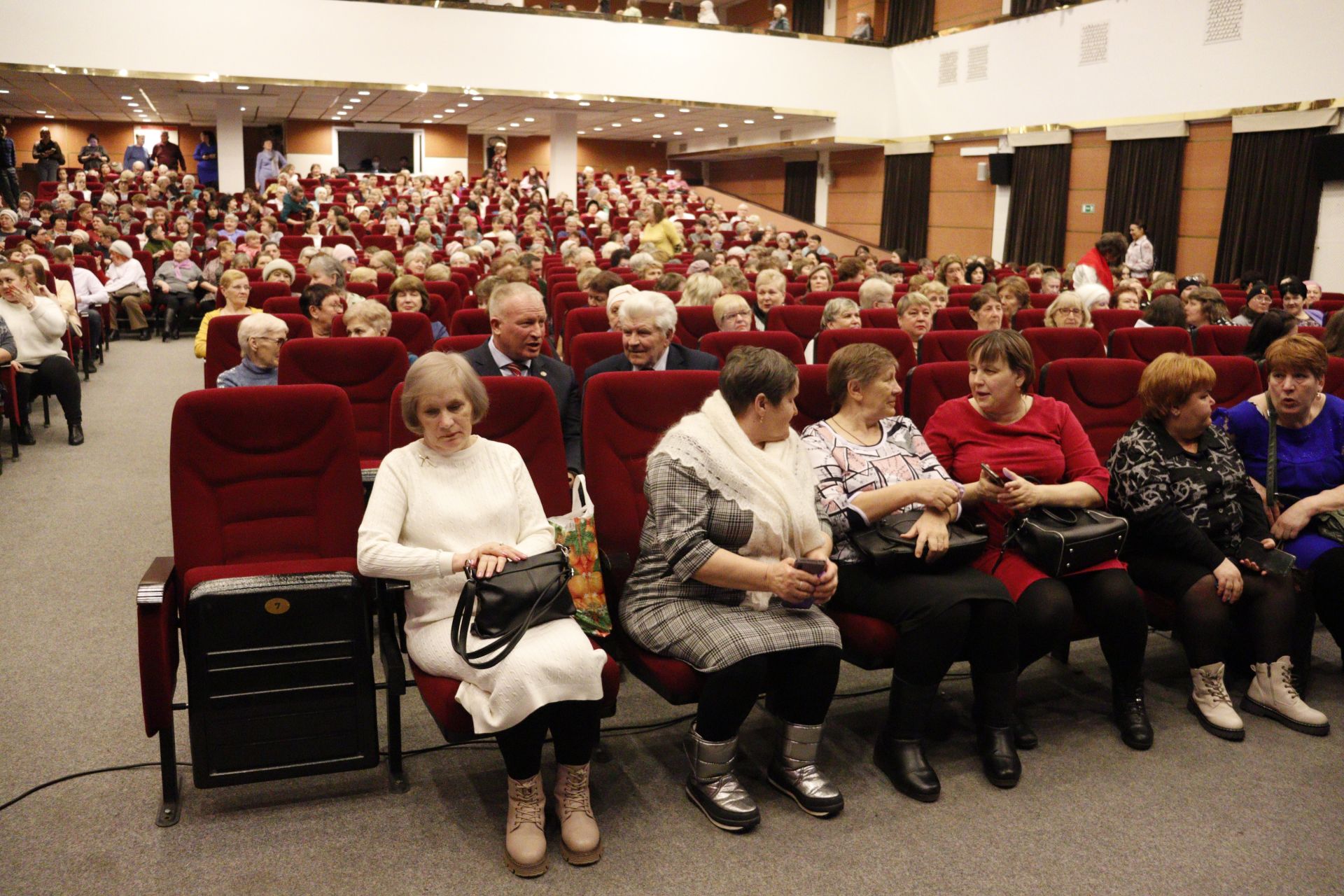 В Культурном центре «Чистай» прошел концерт, посвященный Международному женскому дню