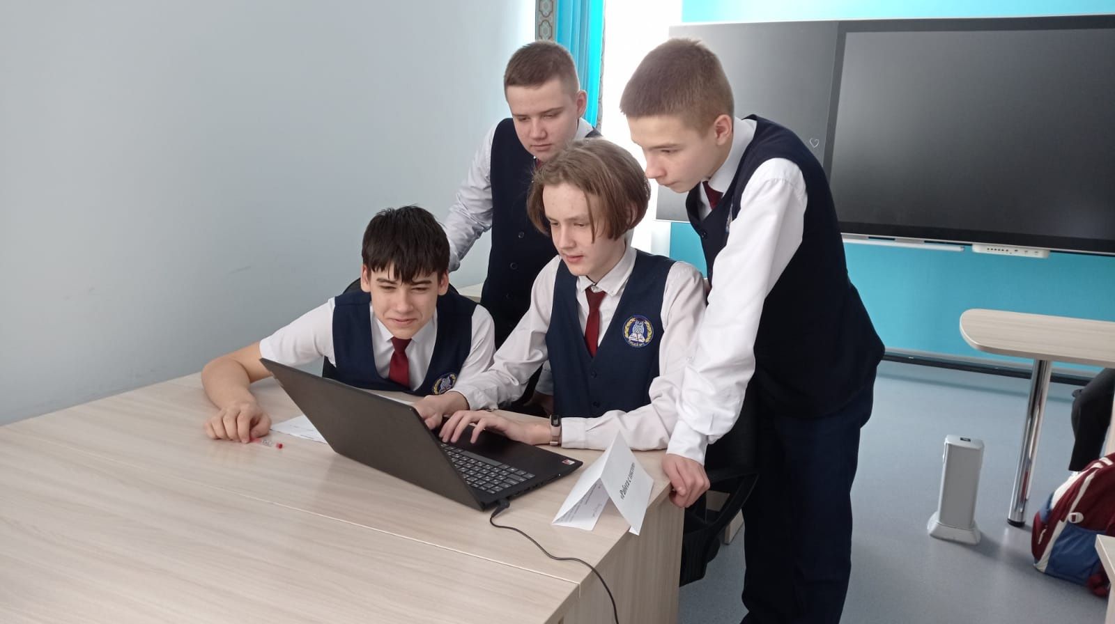 В чистопольском лицее прошел турнир для школьников «IT — эрудит»