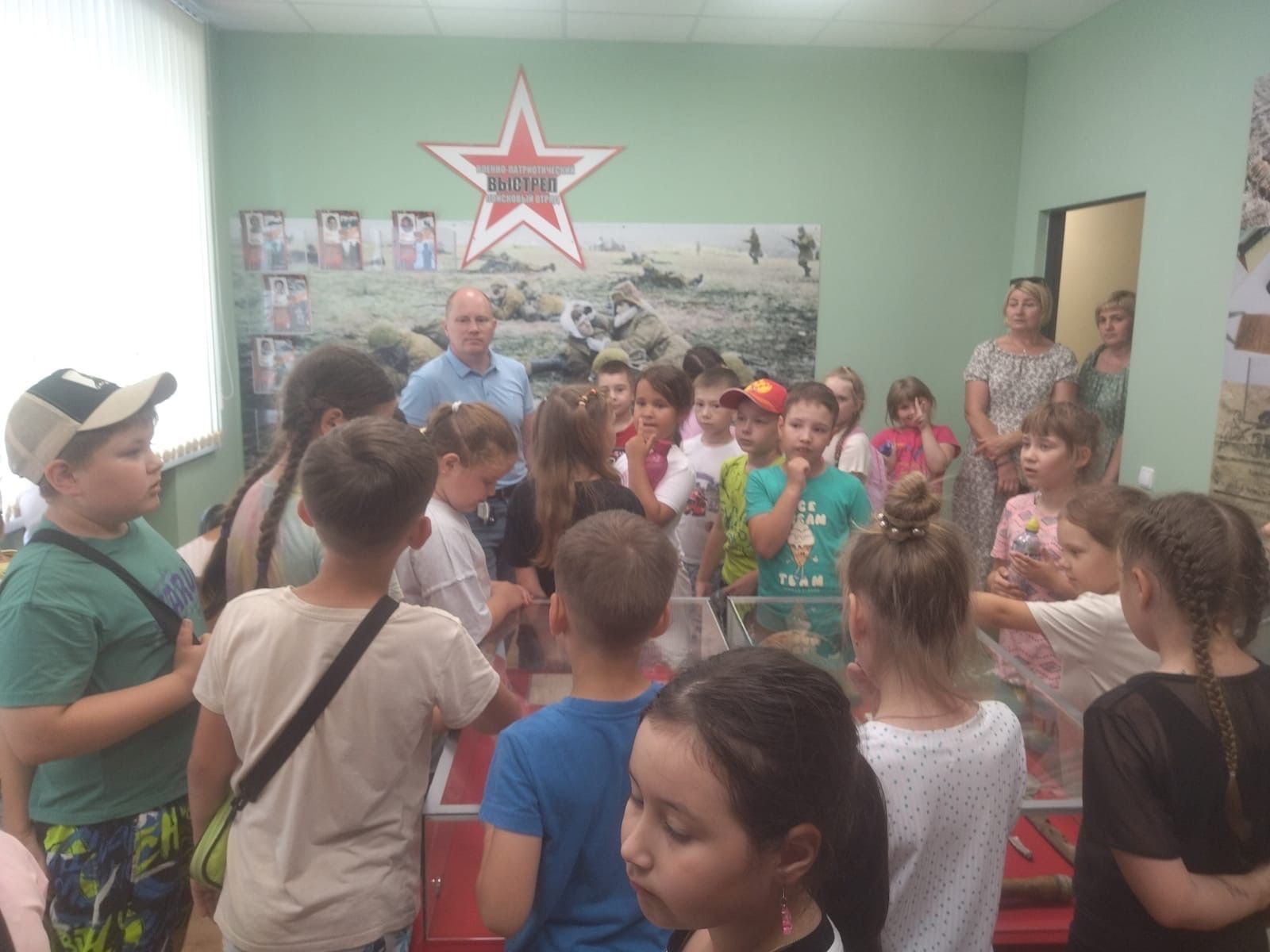 Чистопольские школьники посетили музей «Выстрел»