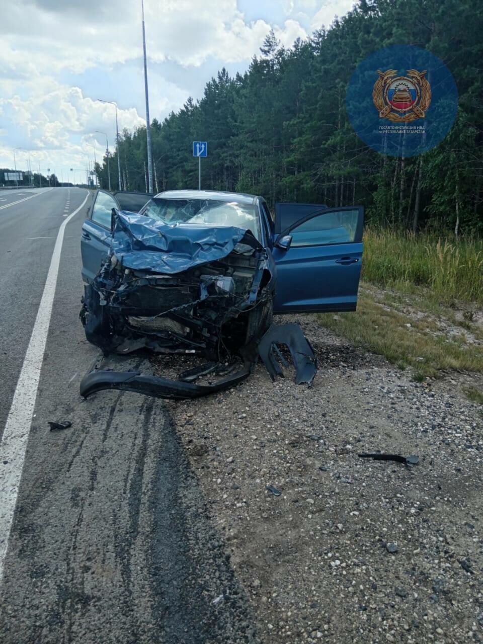 Два человека погибли в результате столкновения двух автомобилей