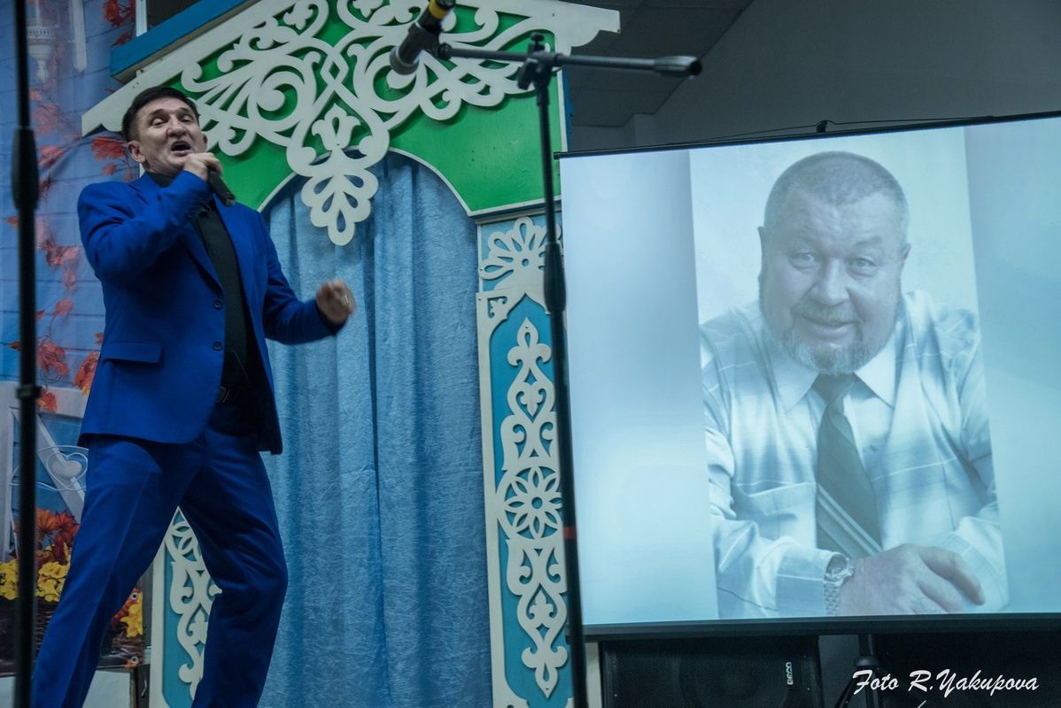 Чистай районы Гаделша авылы Мәдәният йортына якташыбыз, Татарстанның халык артисты Идрис Мәсгүтов исеме бирелде