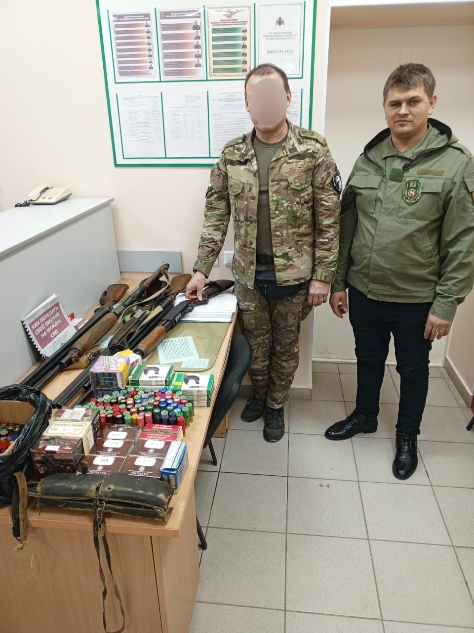 Охотники Чистопольского района сдали ружья и патроны для нужд СВО