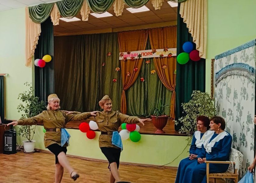 В чистопольском доме-интернате состоялся праздничный концерт, посвящённый Международному дню пожилых людей