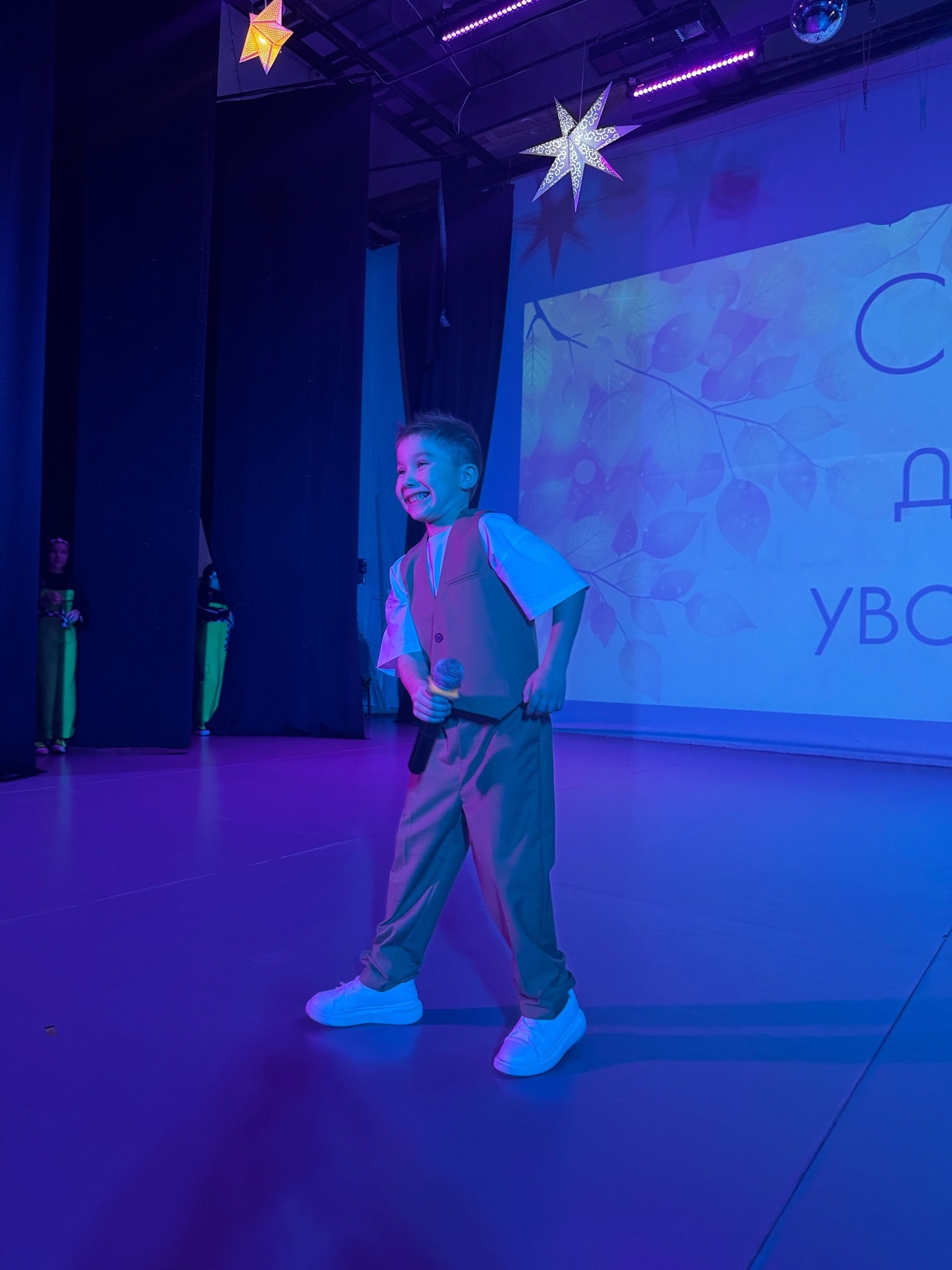 В Чистополе День пожилого человека отметили  душевным концертом
