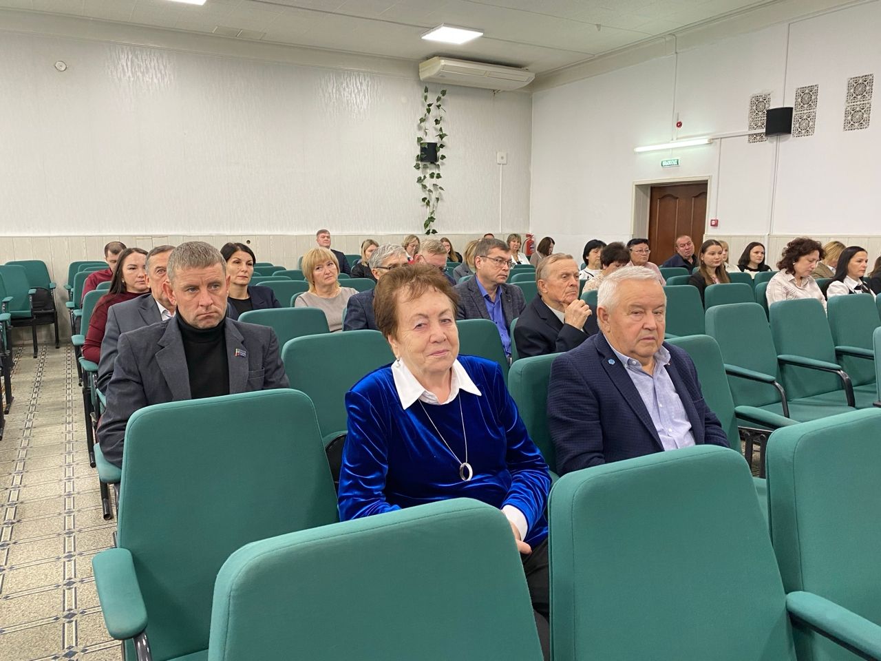 Эдуарда Хасанова в третий раз избрали руководителем исполнительного комитета Чистопольского муниципального района