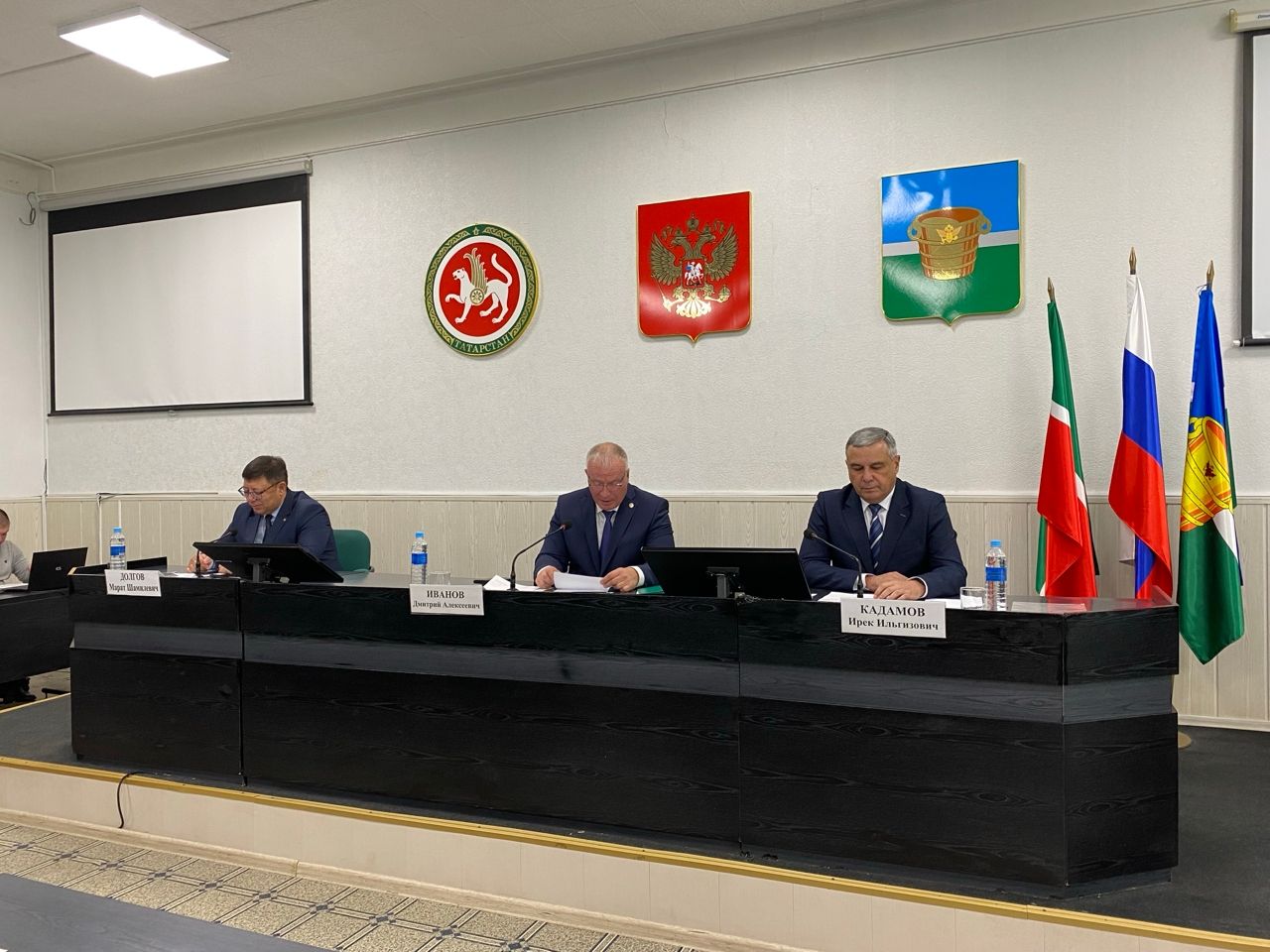 Эдуарда Хасанова в третий раз избрали руководителем исполнительного комитета Чистопольского муниципального района