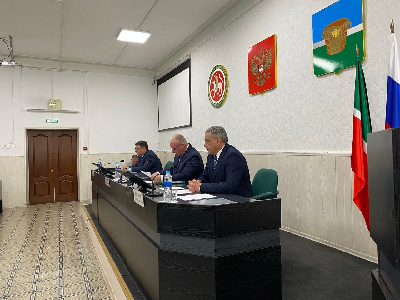Эдуарда Хасанова в третий раз избрали руководителем исполнительного комитета Чистопольского муниципального района