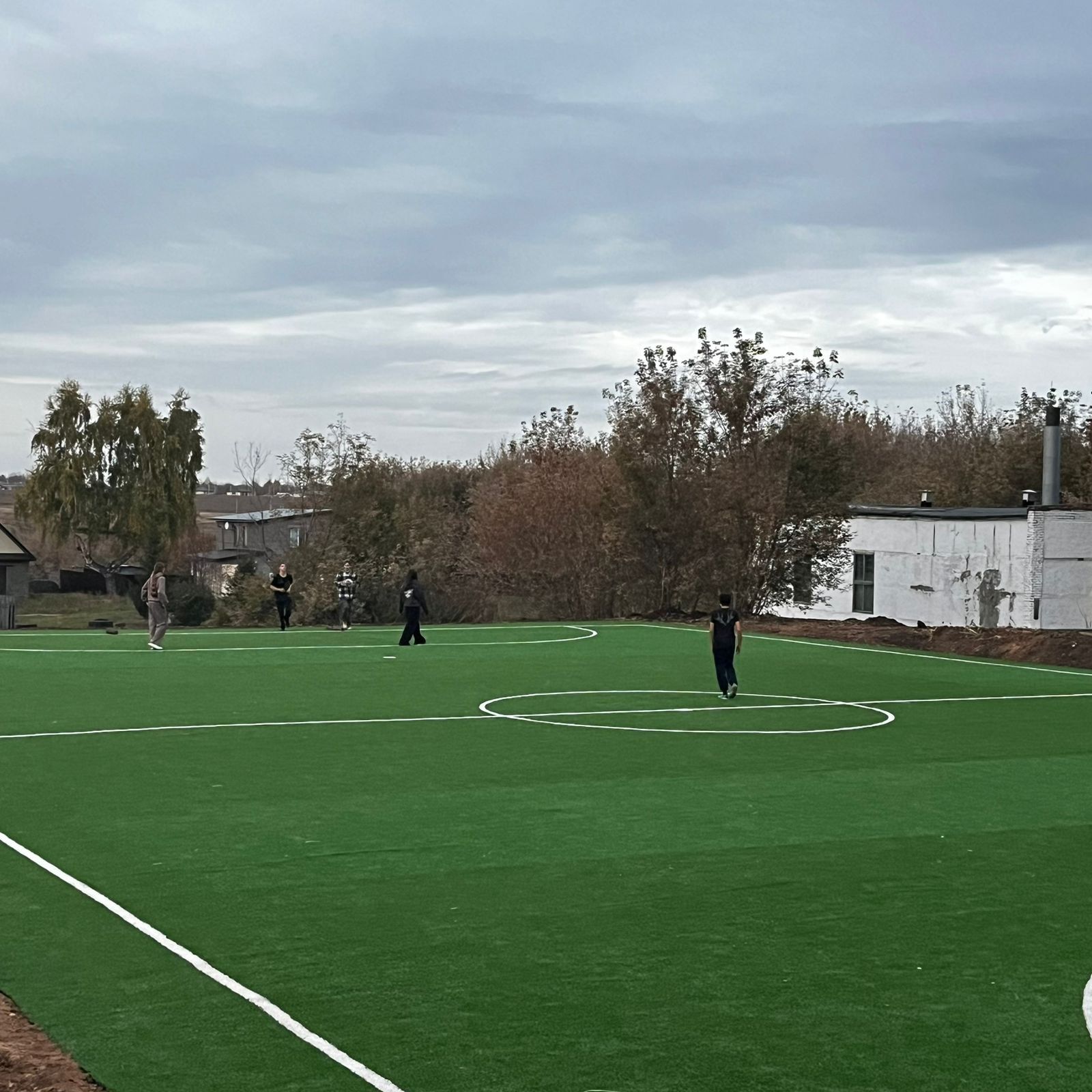 В Чистопольском районе готовится к открытию новое футбольное поле с искусственным покрытием