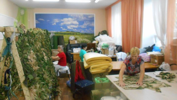 За три года — 56 тысяч изделий для фронта: чистопольские волонтеры отмечают годовщину движения