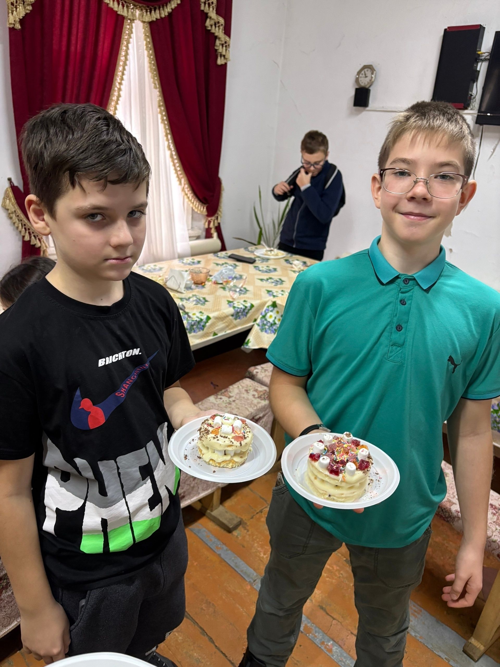 Сладкий мастер-класс прошёл в чистопольской воскресной школе