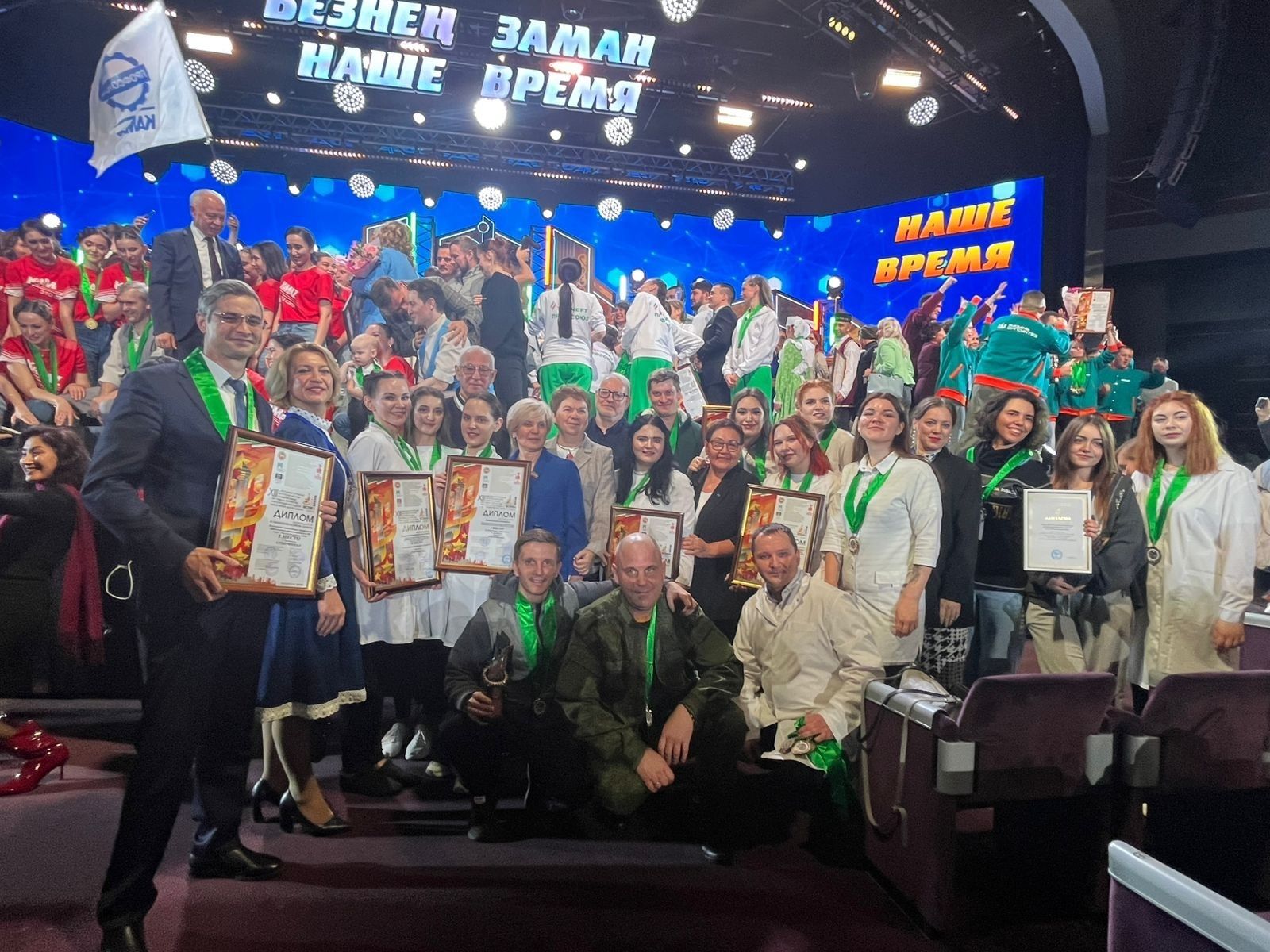 Победа чистопольцев: команда ЦРБ стала лучшей на фестивале «Наше время – Безнең заман»