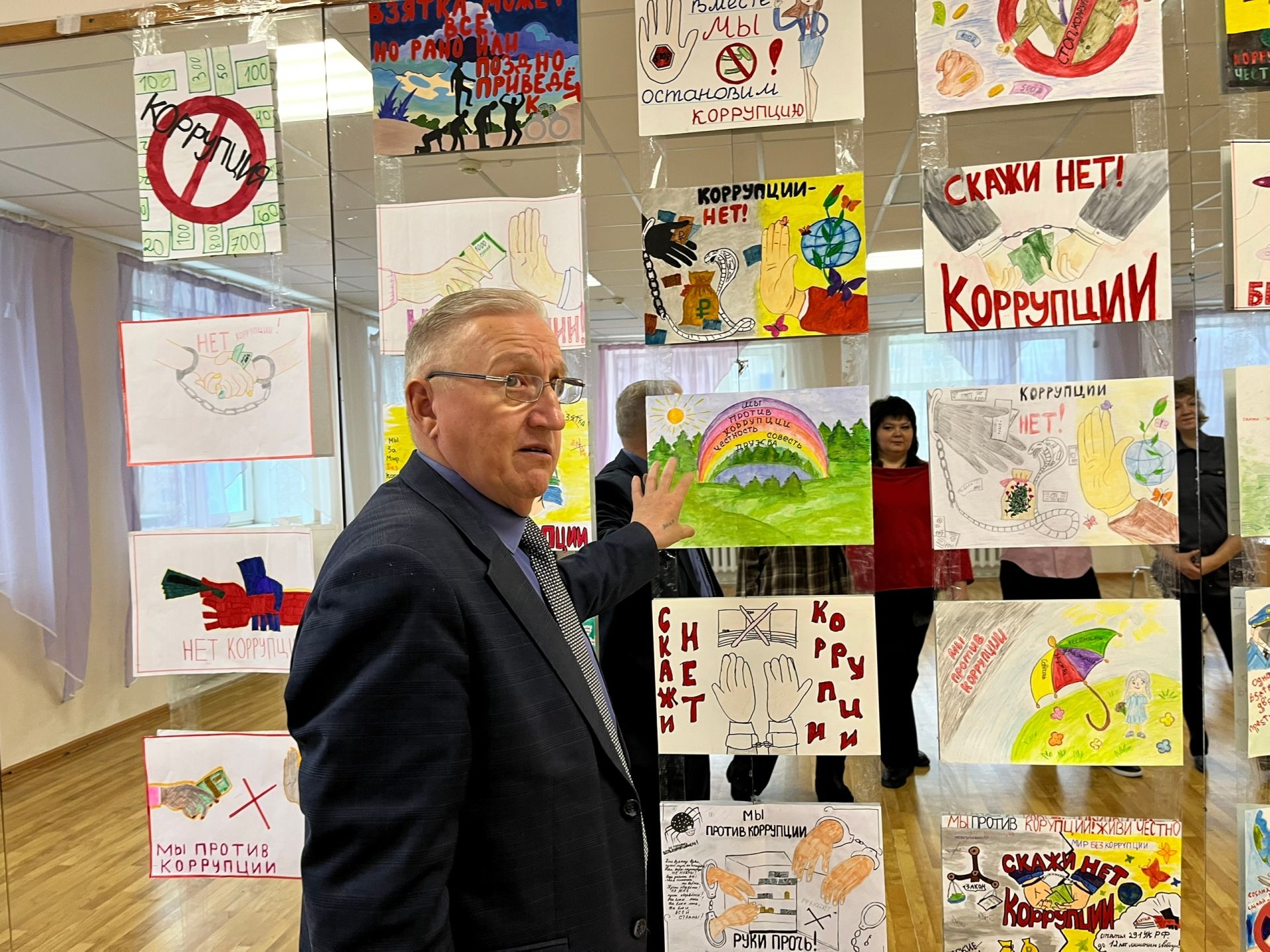В Чистополе подвели итоги конкурса «Творчество против коррупции — 2025»