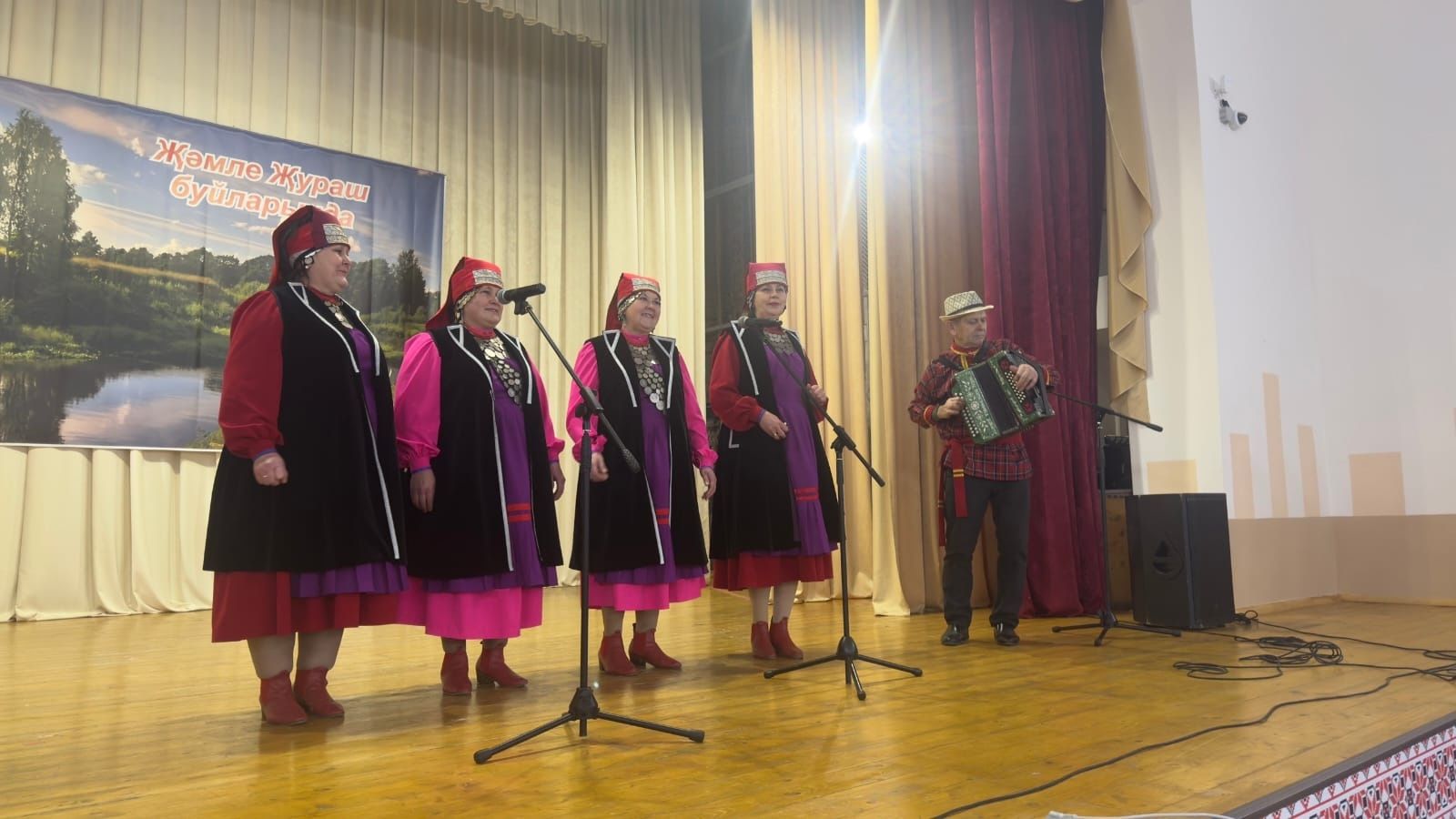 Ансамбль «Карендәш» из Бахты стал лауреатом I степени на фестивале кряшенской культуры