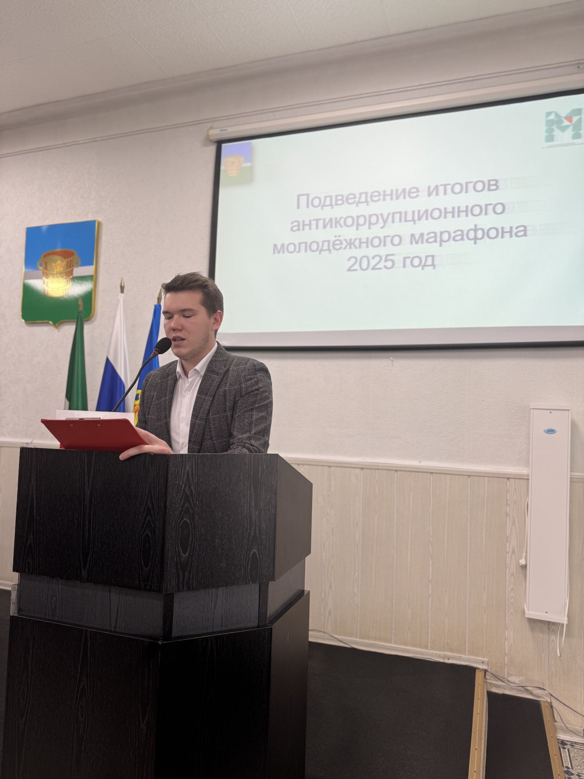 В Чистополе наградили лучших авторов антикоррупционных проектов