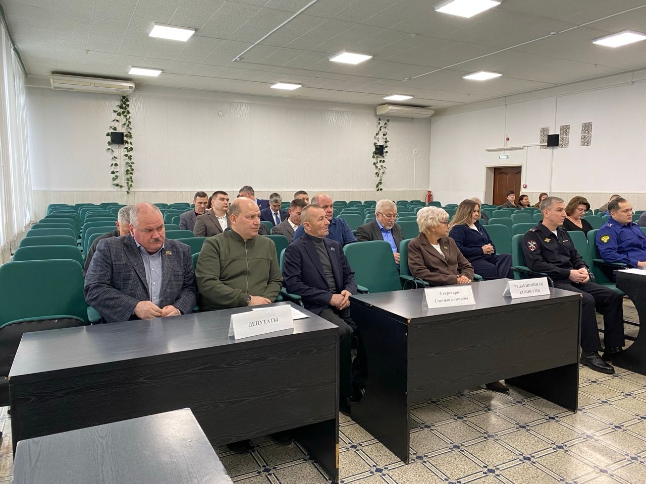 В Чистополе состоялось заседание городского Совета