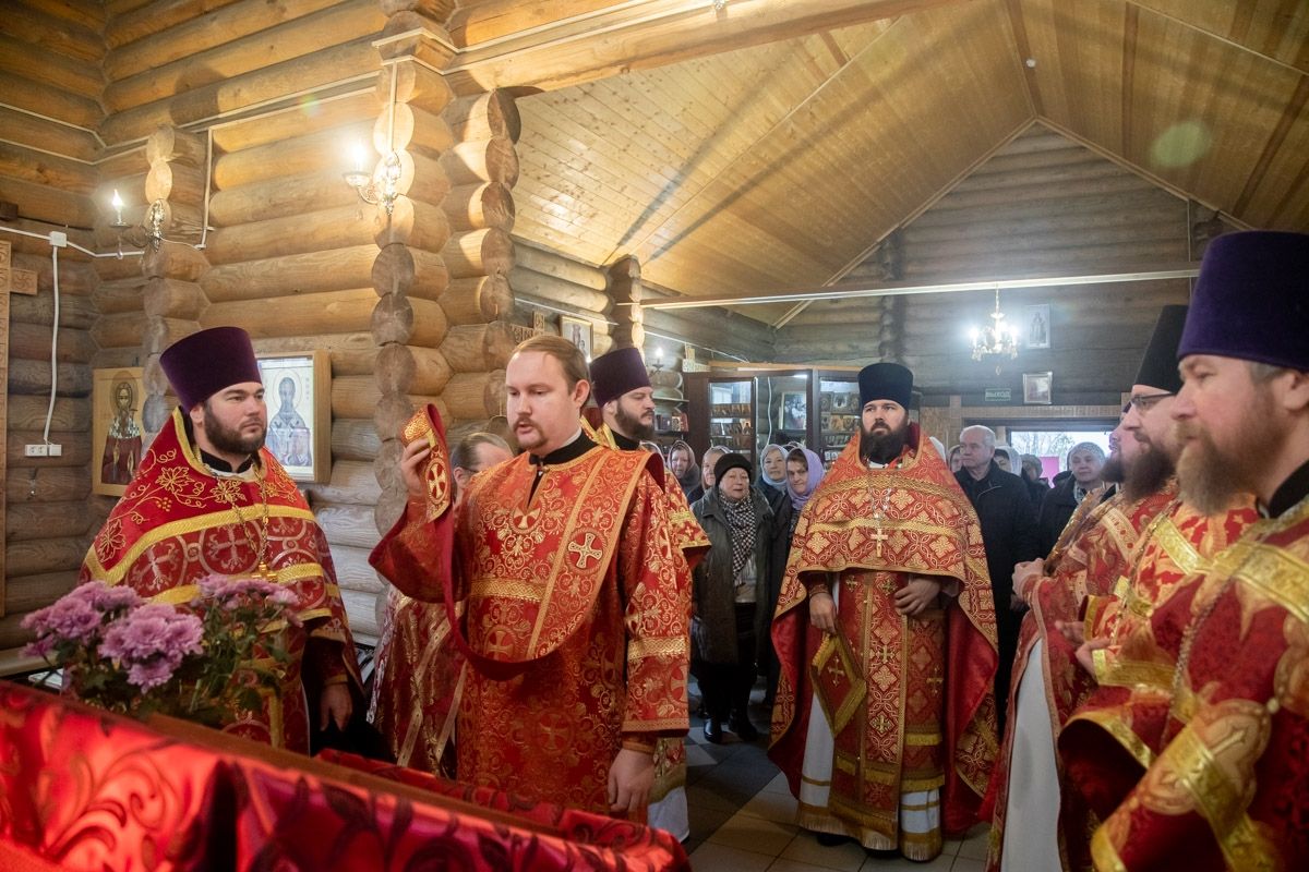 В Чистополе почтили память священномученика Иоасафа Чистопольского