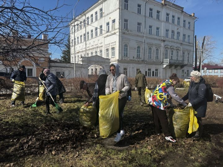Главные события 2025 года: апрель