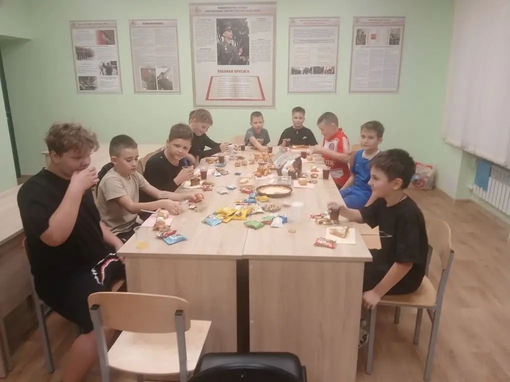 Для юных футболистов прошел турнир «Зимний мяч»