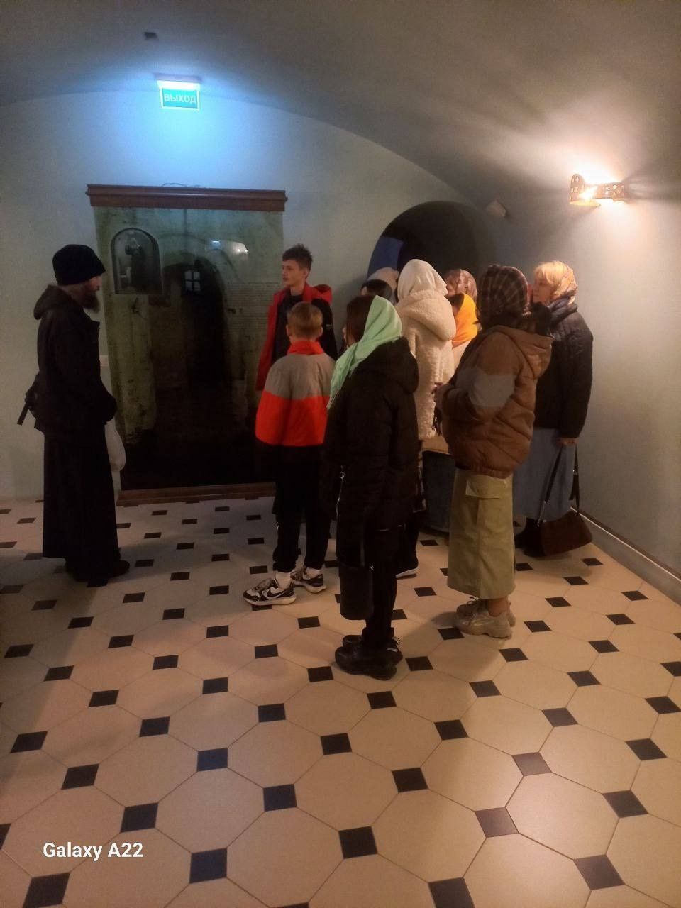 Прихожане Чистопольского собора посетили Казанскую духовную семинарию и места обретения иконы