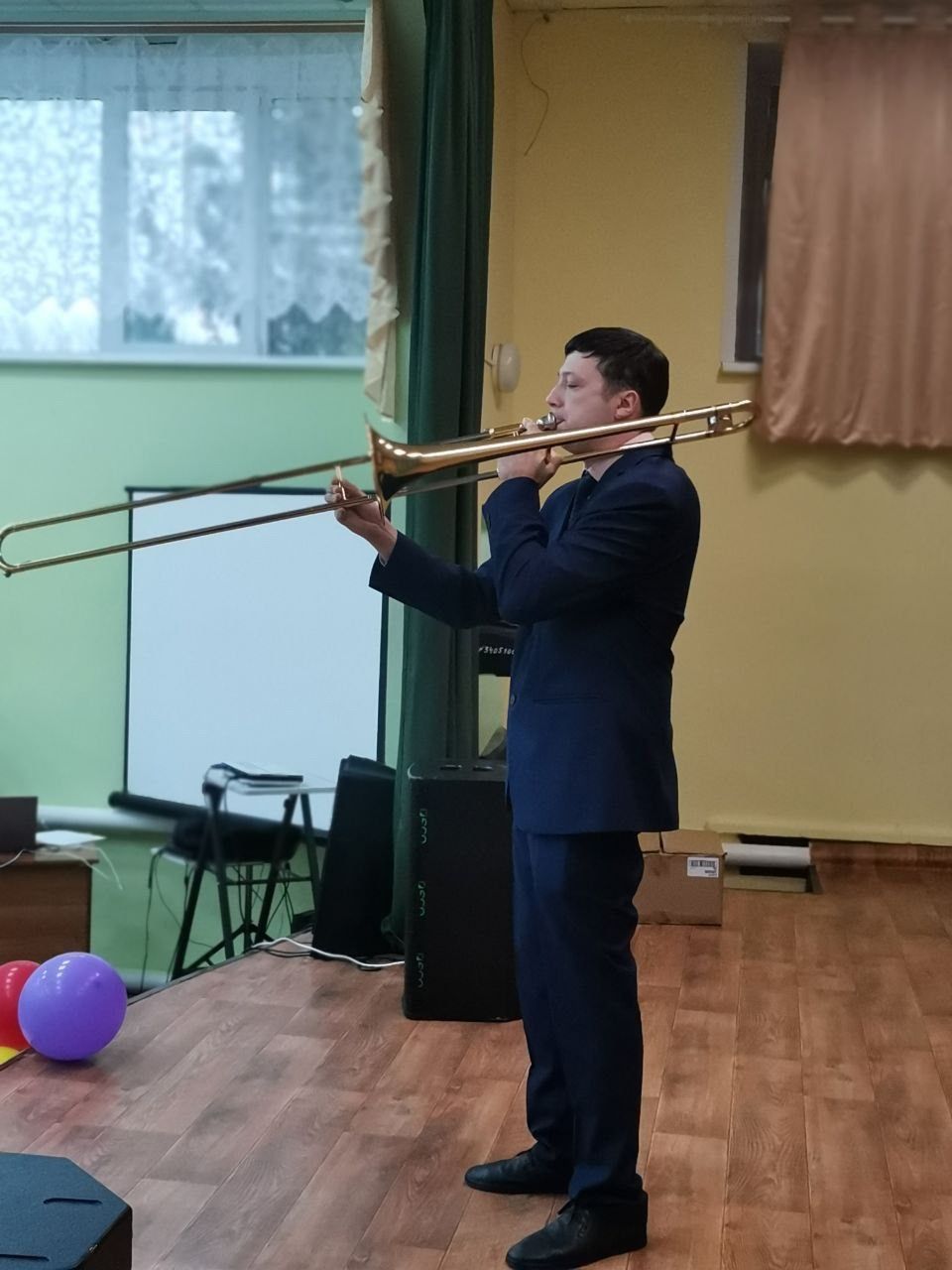 Для подопечных дома-интерната прошёл концерт под названием «И пусть добром наполнятся сердца»