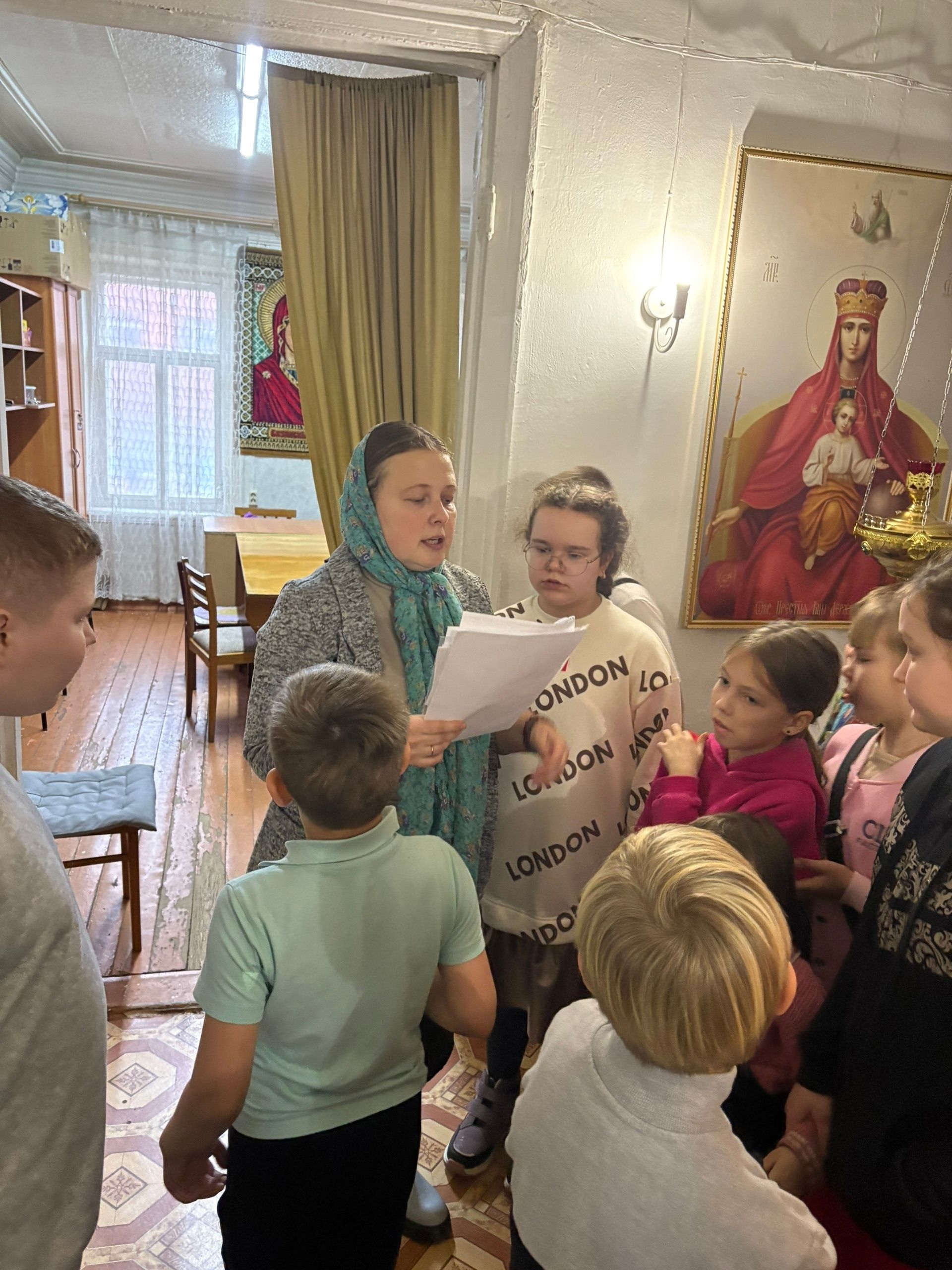 День рождения воскресной школы отметили на приходе во имя преподобного Сергия Радонежского